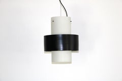 Opal Glas pendant lamp with black aluminum ring, Stilnovo, Italy 1950s