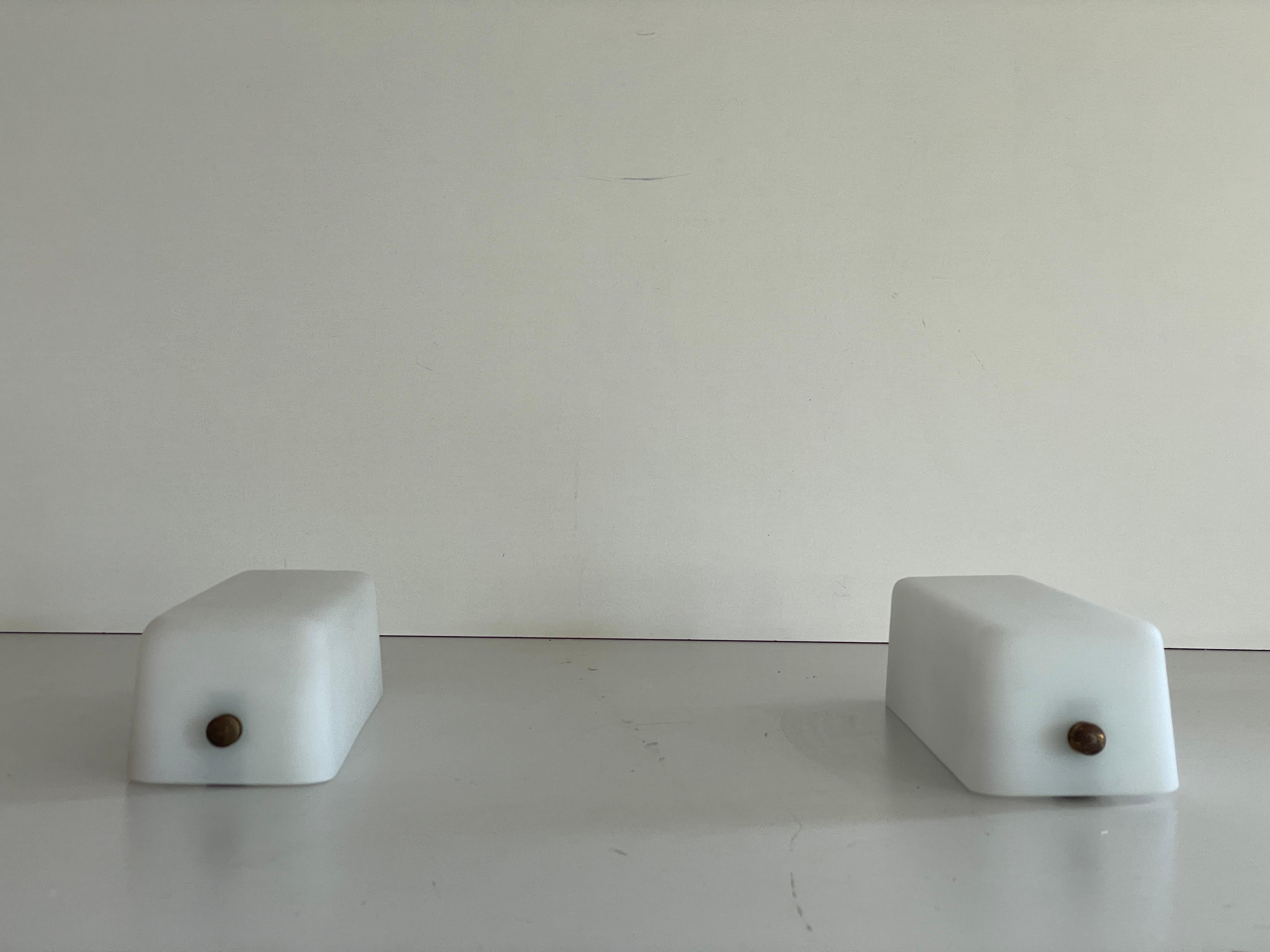 Opal Glass and Brass Base Pair of Wall Sconces by Stilux, 1960s, Italy In Excellent Condition For Sale In Hagenbach, DE
