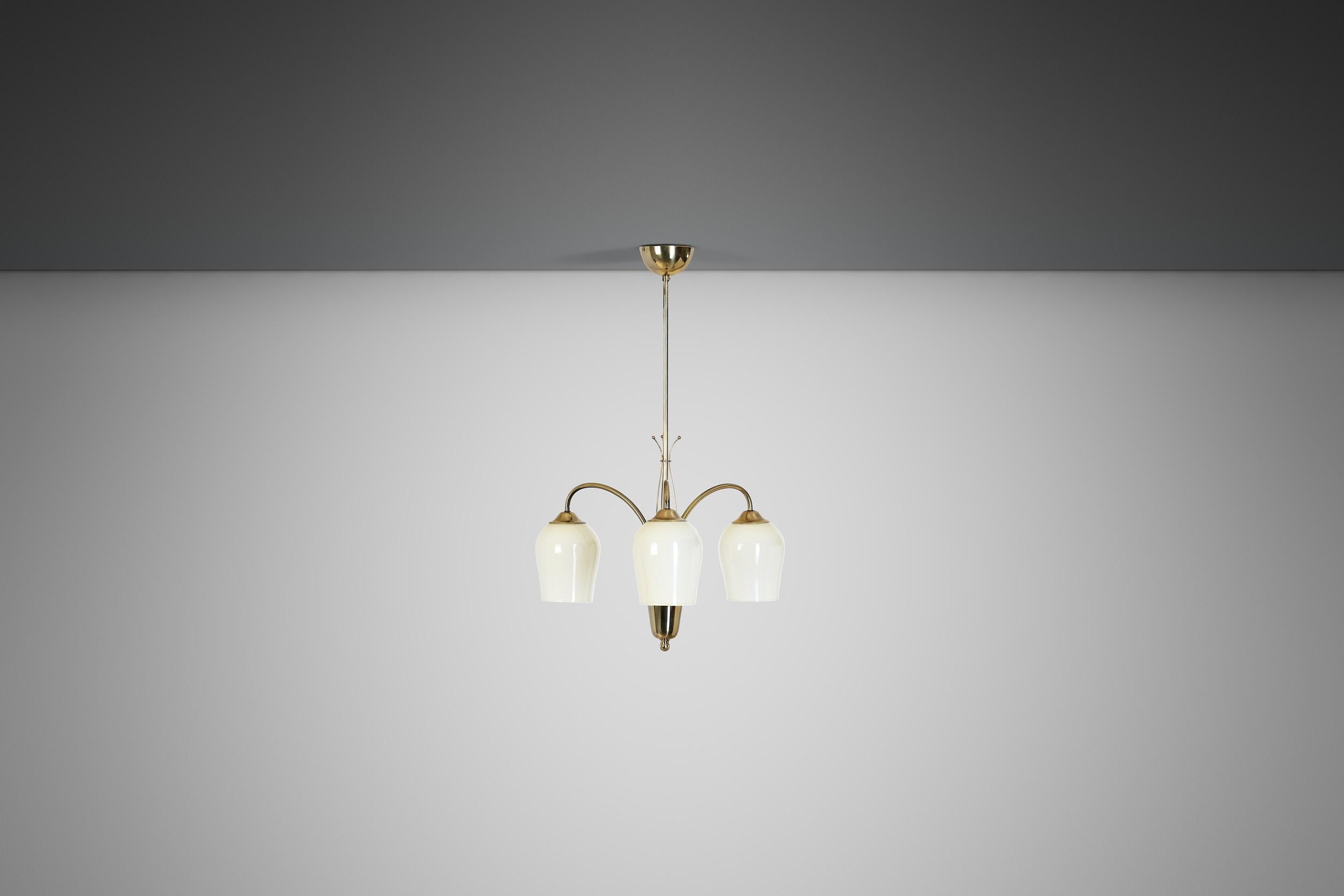 Mid-Century Modern Opal Glass and Brass Chandelier by Itsu, Finland Mid-20th Century For Sale