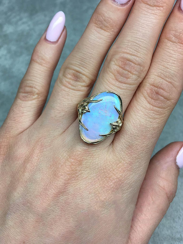 Opal Gold Ring Iris Art Nouveau Australian Opal Gift Unisex For Sale 5