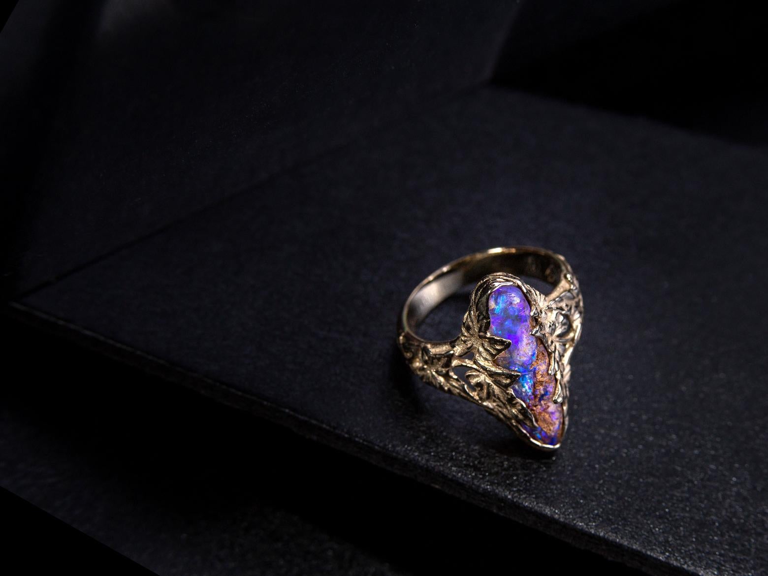 Anello in oro opale collezione Ivy Alexey Gabilo in vendita 1