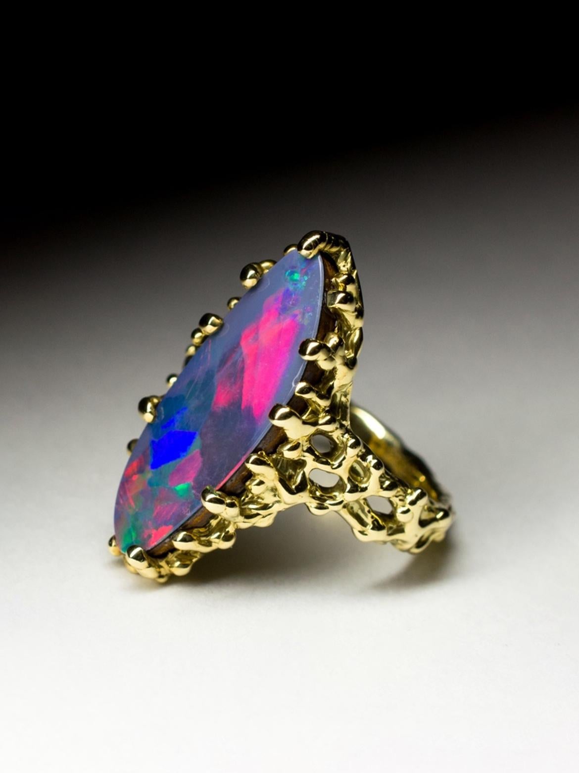 Opal Gold Ring Polychrome Gem Natural Harlequin Opal Unisex For Sale 2