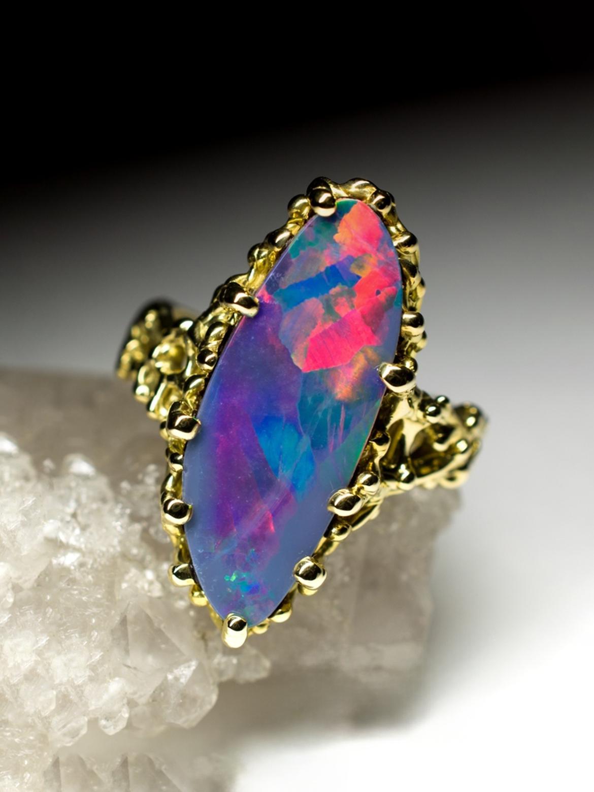 Opal Gold Ring Polychrome Gem Natural Harlequin Opal Unisex For Sale 9