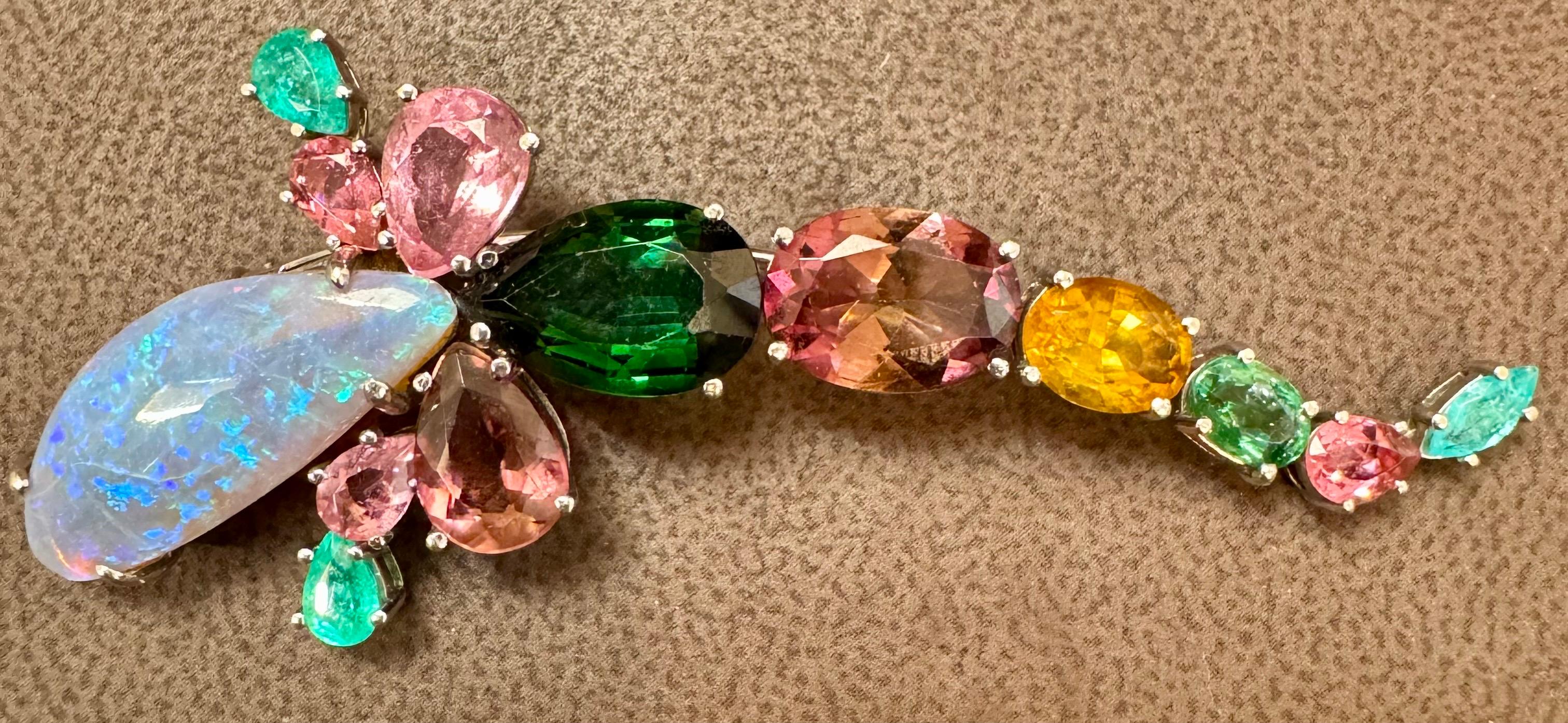 Broche/épingle en or 18 carats 13 g en opale, tourmaline verte et pierres multicolores par Medina en vente 4
