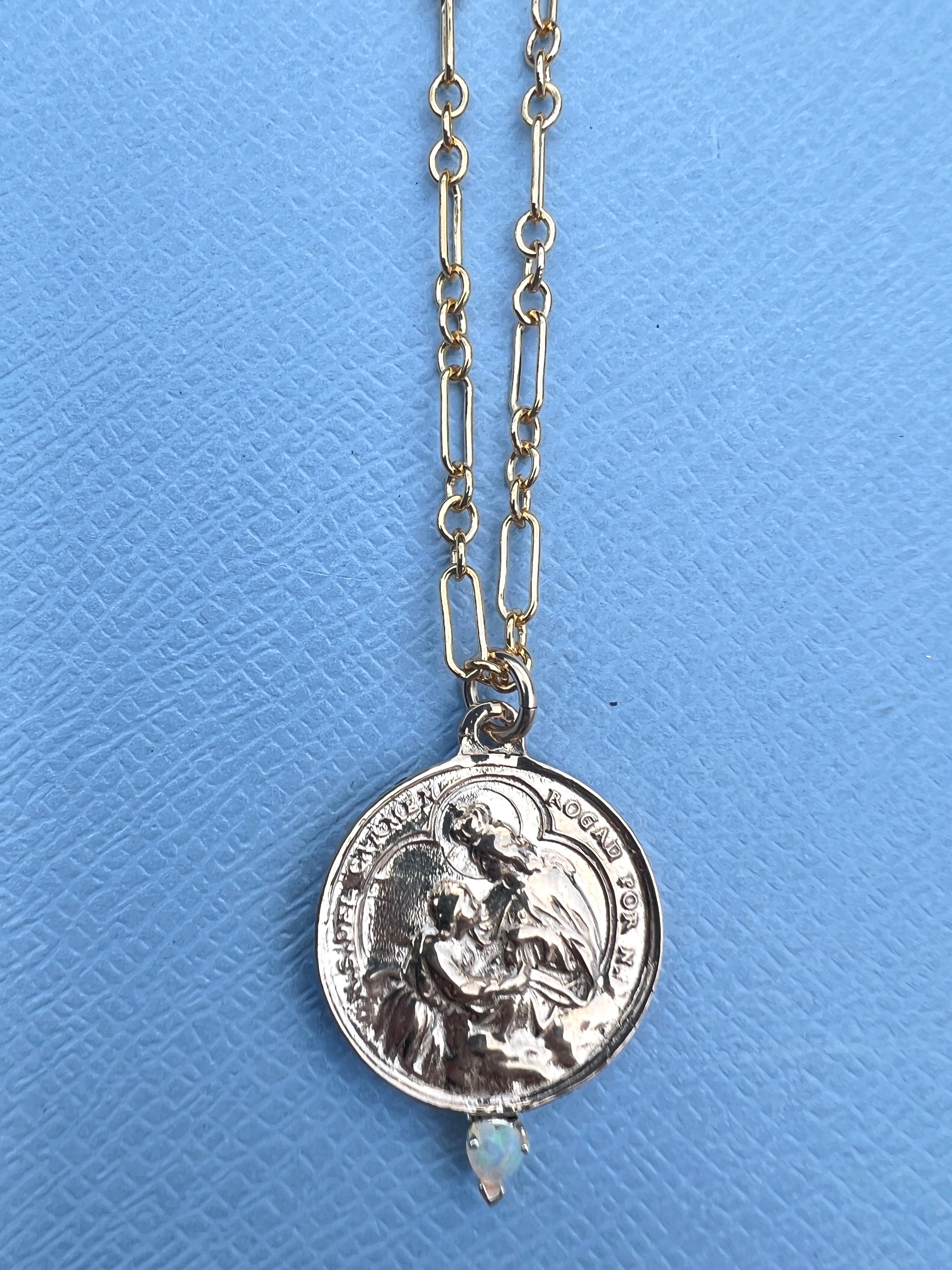 Opal Herz Carmen Medaillon Kette Halskette J Dauphin (Herzschliff) im Angebot