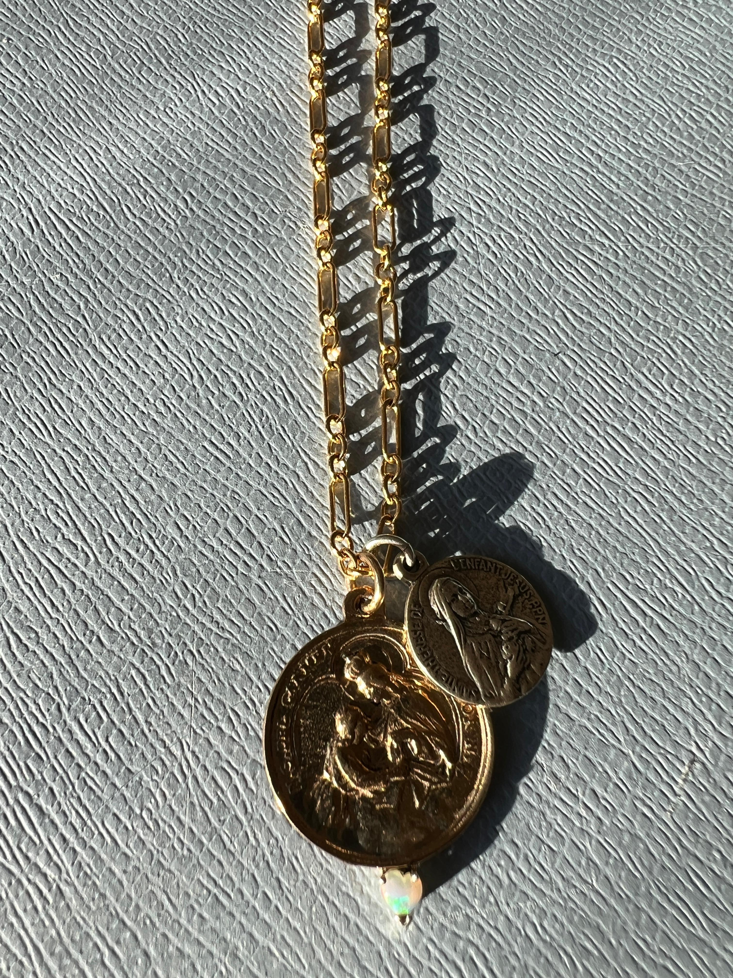 Medaillon-Halskette Jungfrau Maria Carmel Saint Therese Opal Herz 7
