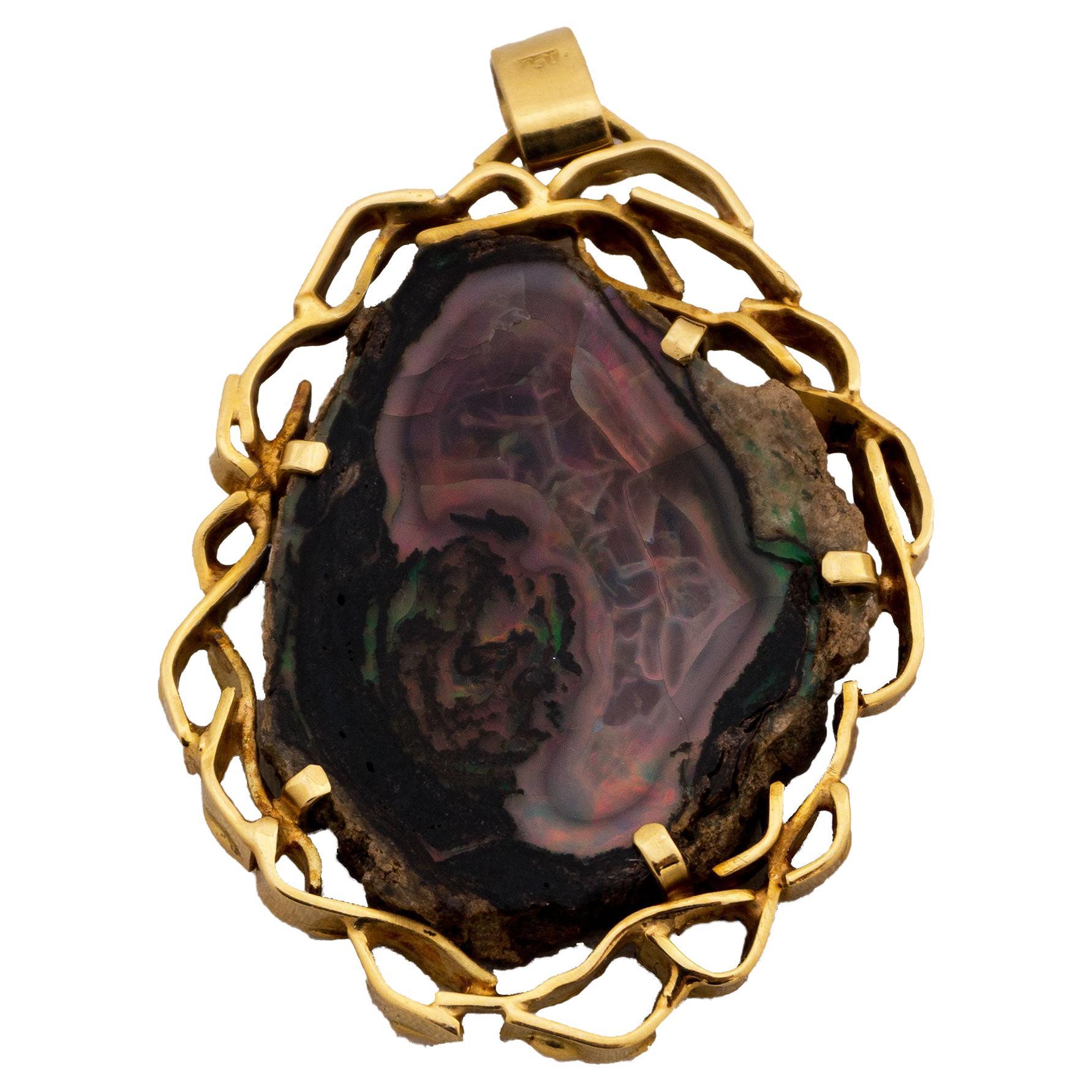 Opal in Its Natural Matrix in 750 Yellow Gold, Black Opal, Yellowgold For Sale
