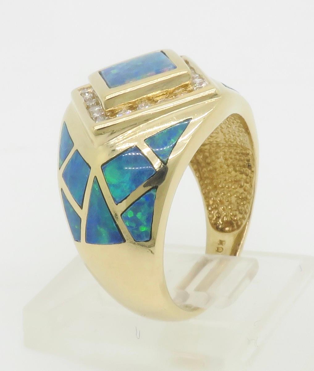 Opal Inlay & Diamond Halo Ring in Yellow Gold 5