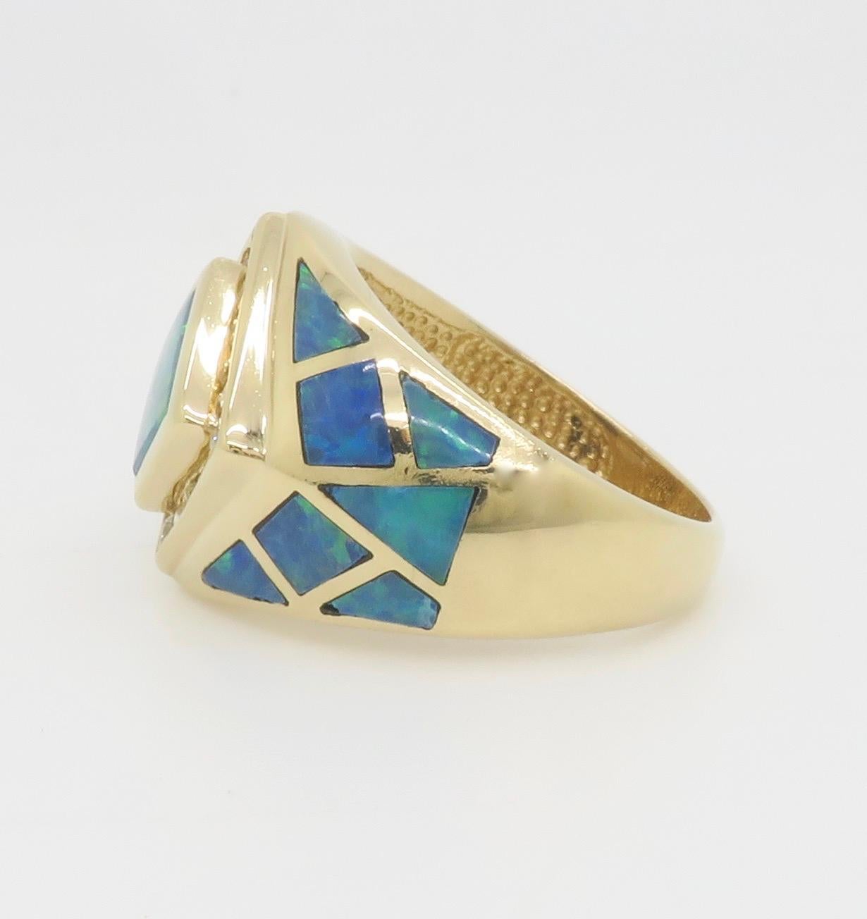 Opal Inlay & Diamond Halo Ring in Yellow Gold 10