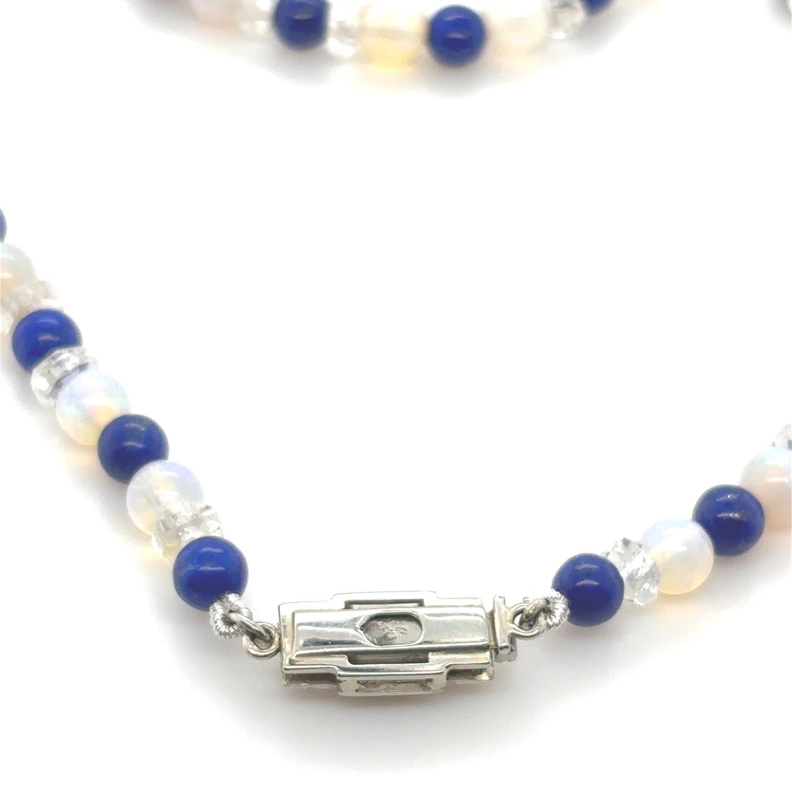 Opal, Lapislazuli, Bergkristall-Perlenkette mit Diamantverschluss im Angebot 1