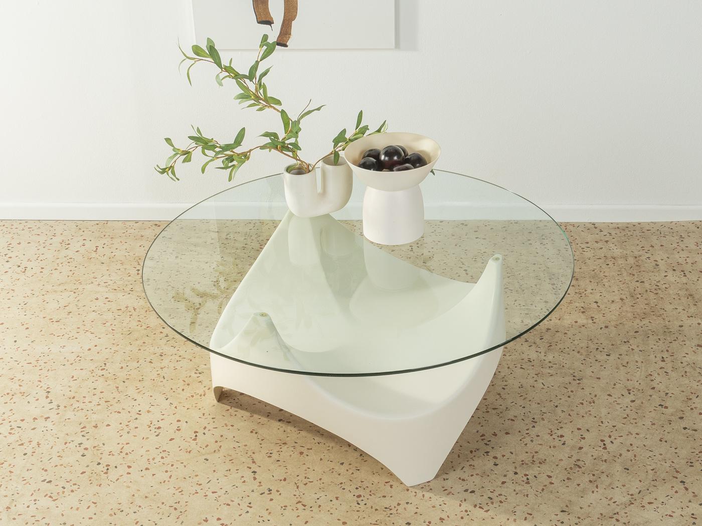 German Opal Möbel Coffee Table Space Age, 1970s