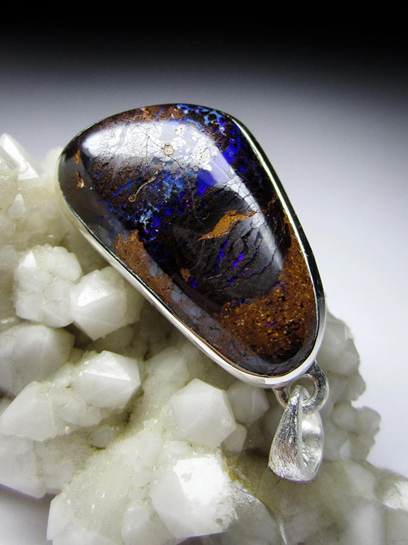 Women's or Men's Opal necklace silver Blue Boulder Natural Australian Gemstone For Sale