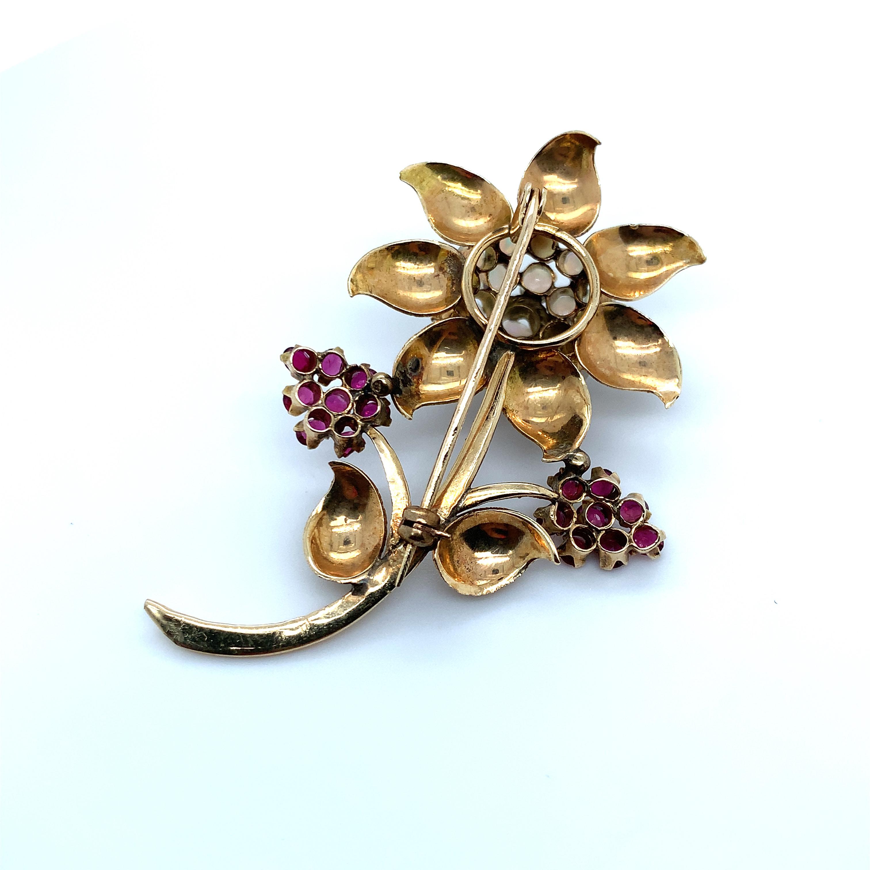 Cabochon Opal & Red Gemstone Flower Brooch in 10K Yellow Gold Vintage For Sale