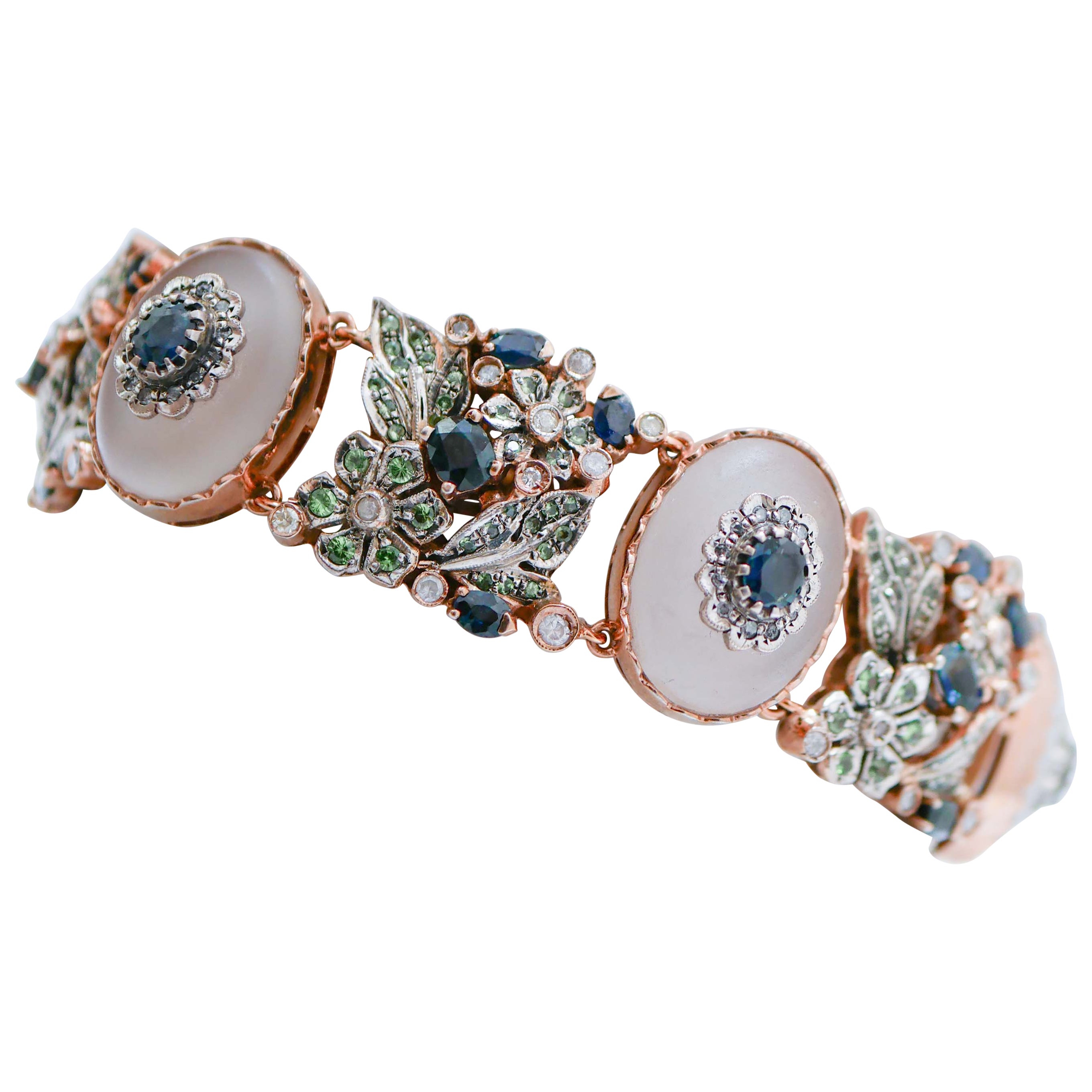 Opale, cristallo di rocca, tsavorite, zaffiri, diamanti, bracciale in oro e argento.