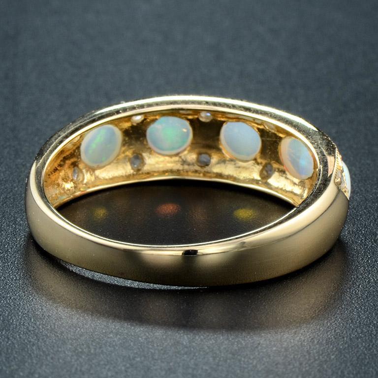 Classic Victorian Style Opal and Diamond Band Ring in 18K Yellow Gold In New Condition In Bangkok, TH