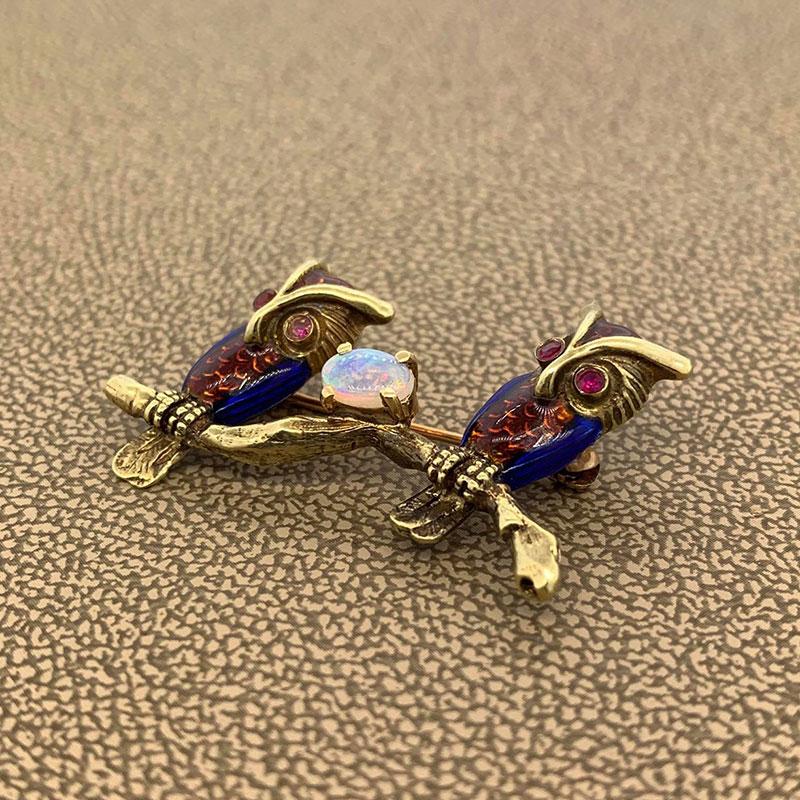 Opal Ruby Enamel Owl Gold Pin-Brooch In Excellent Condition For Sale In Beverly Hills, CA