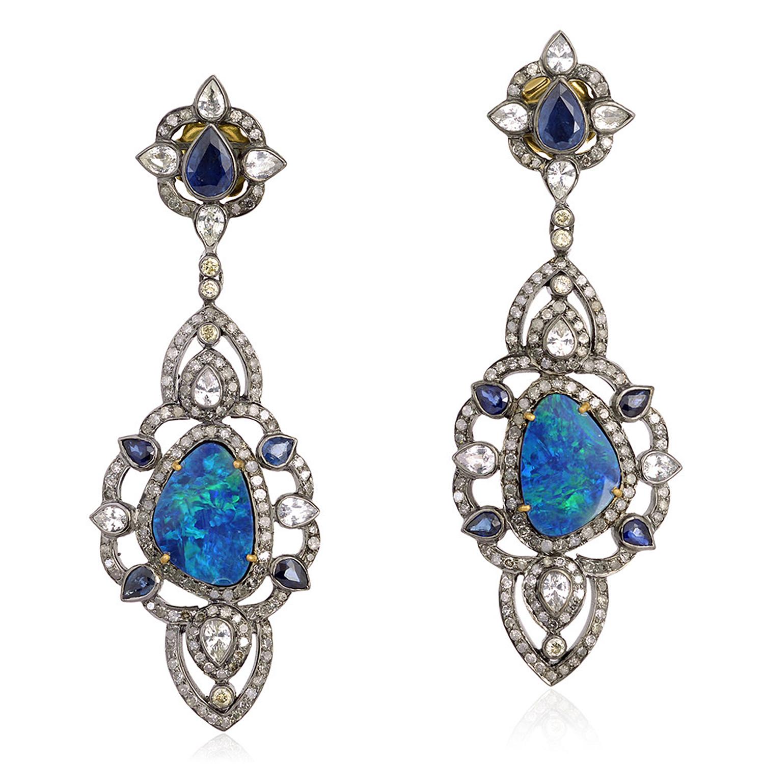 Opal-Saphir-Diamant-Tropfen-Ohrringe (Gemischter Schliff) im Angebot