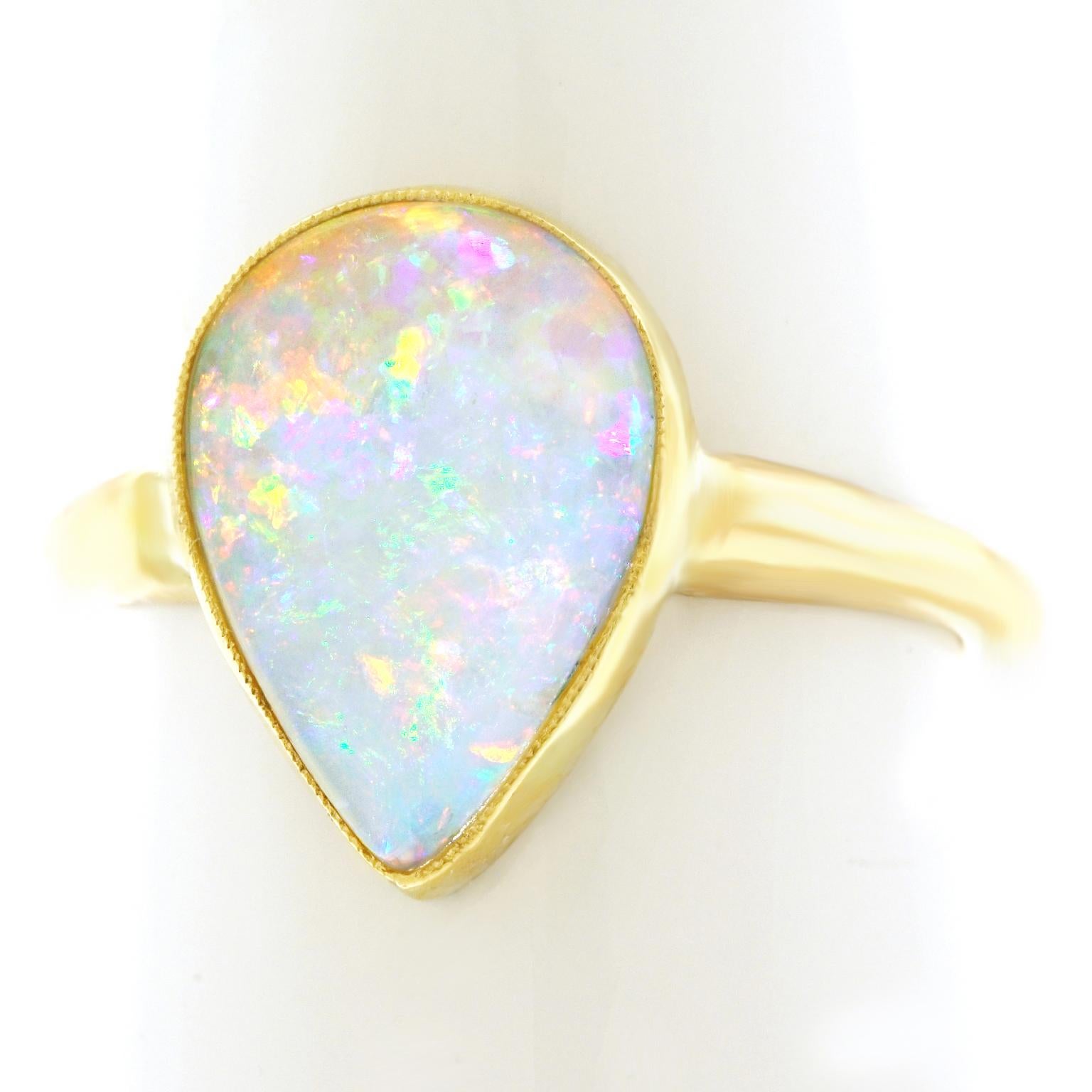 Opal Set of Gold Ring 4