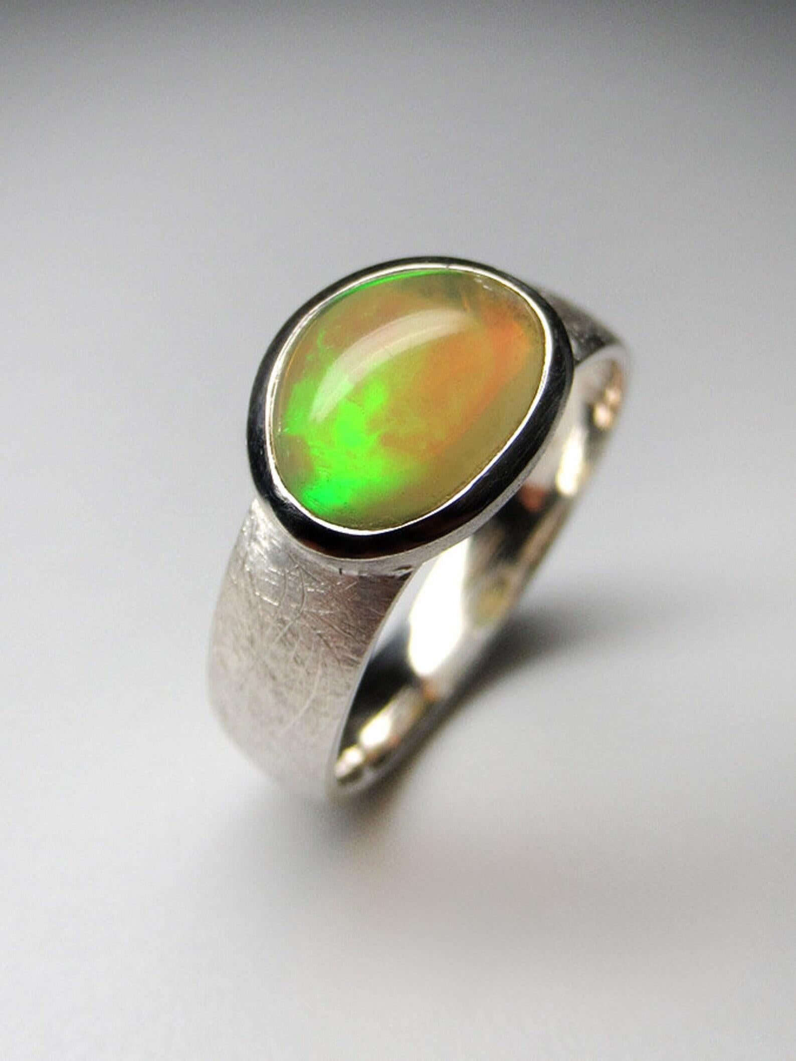 Verkauft Opal Silber Ring Luminous Neon Grün Gelb Äthiopisch Edelstein Vintage 1