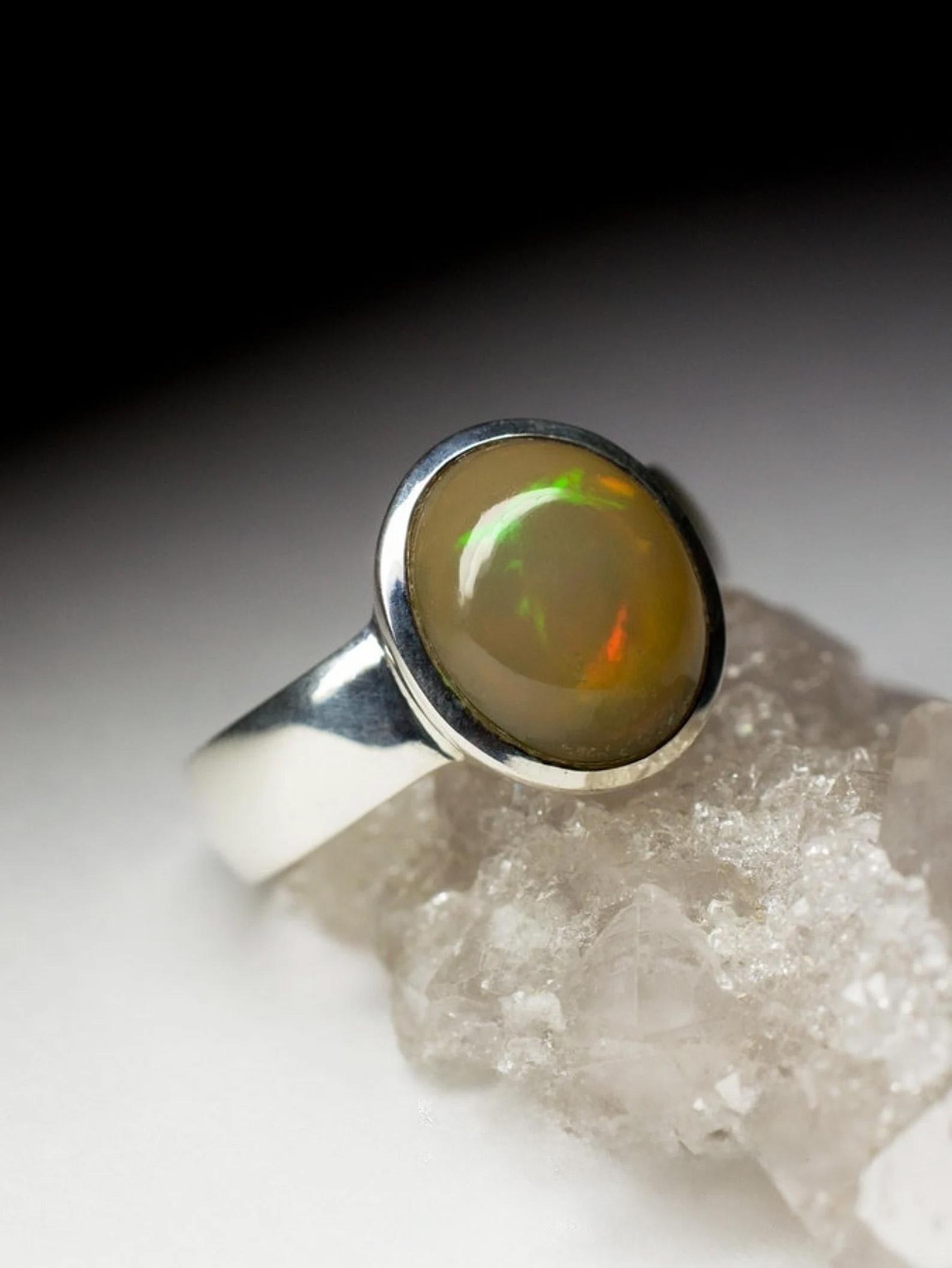 Anello d'argento Opale Gemma arancione naturale colorata Gioielli Unisex in vendita 2