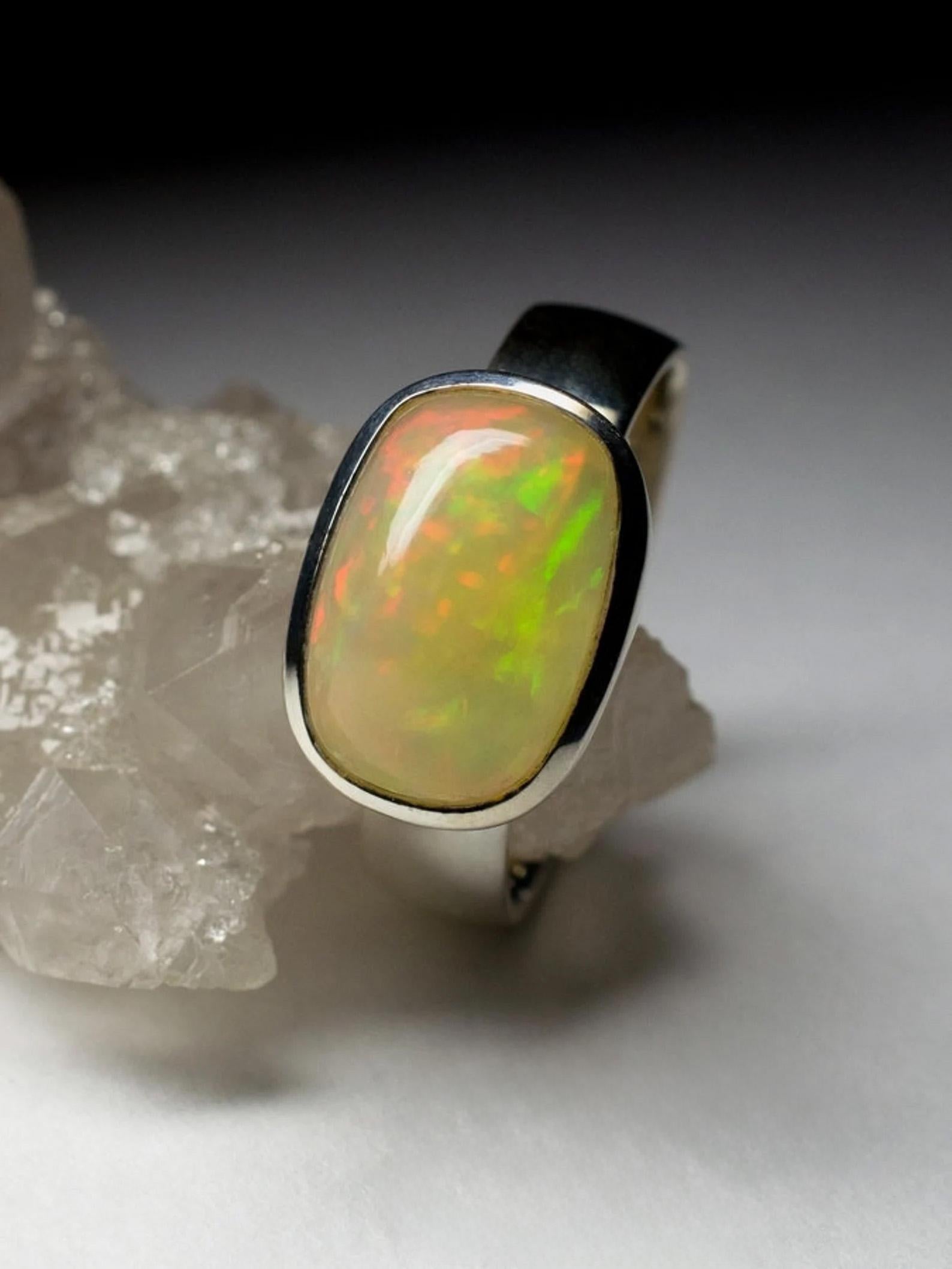 Opal Silver Ring Natural Ethiopian Play of Color Gemstone Rainbow Jewelry gift For Sale 1