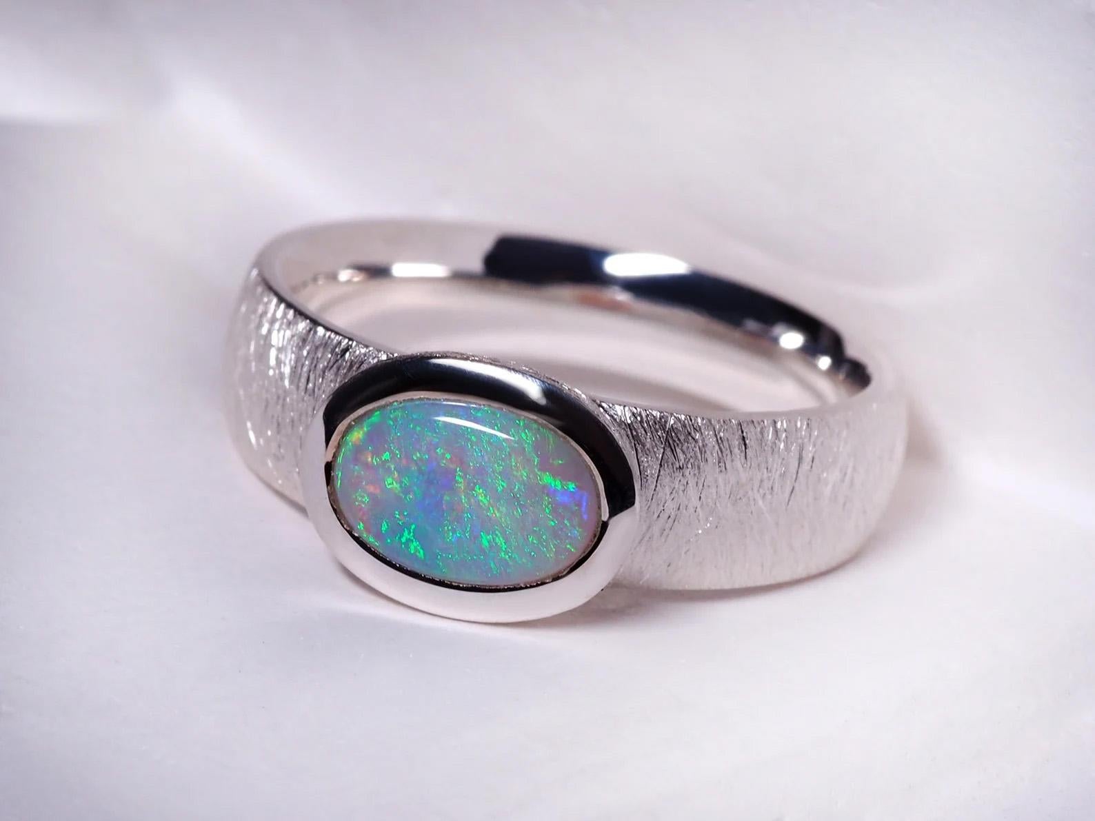 Opal Silber Ring Natürlicher Regenbogen Australischer Edelstein Unisex-Schmuck im Angebot 5