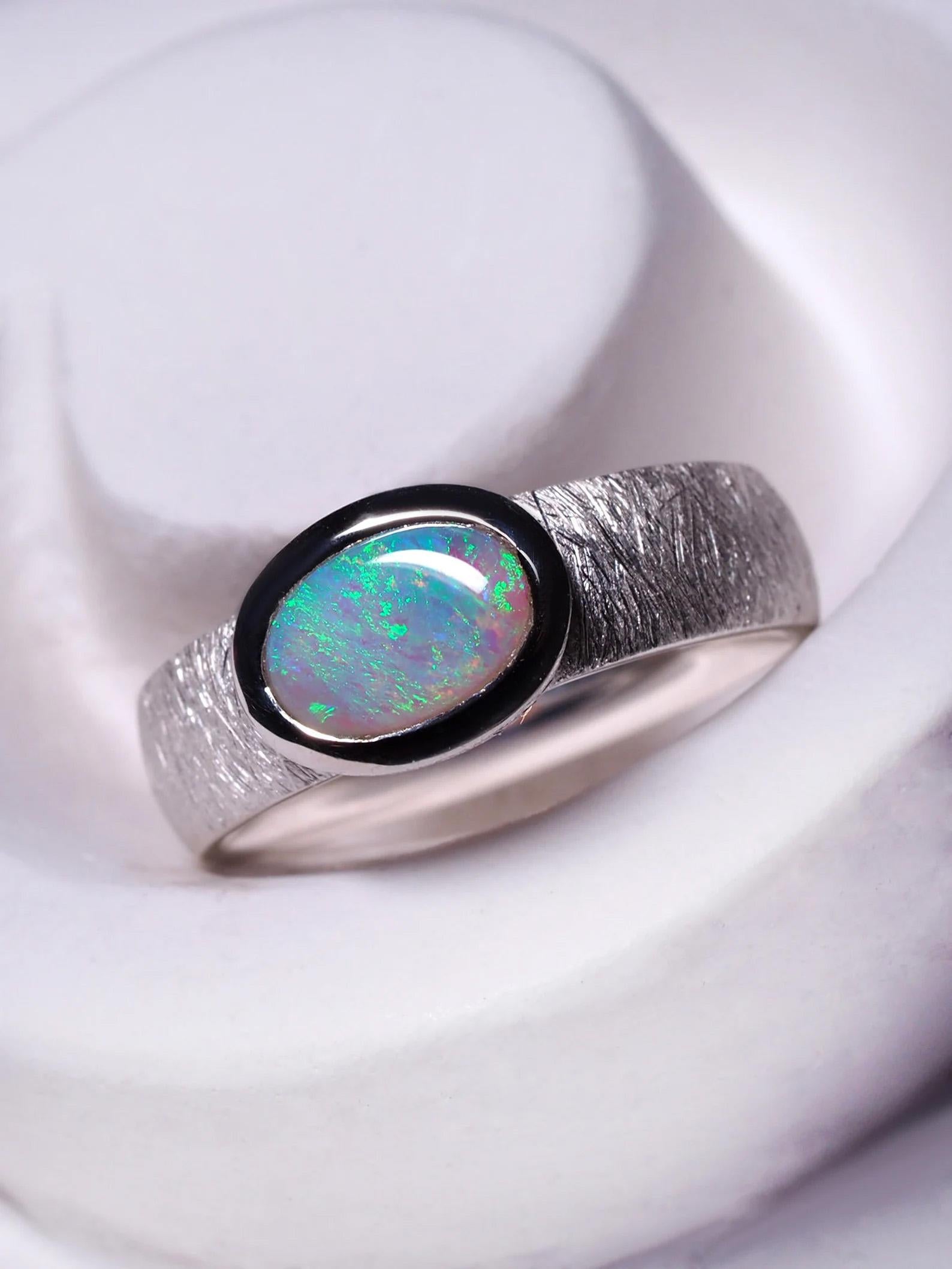 Opal Silber Ring Natürlicher Regenbogen Australischer Edelstein Unisex-Schmuck im Angebot 3