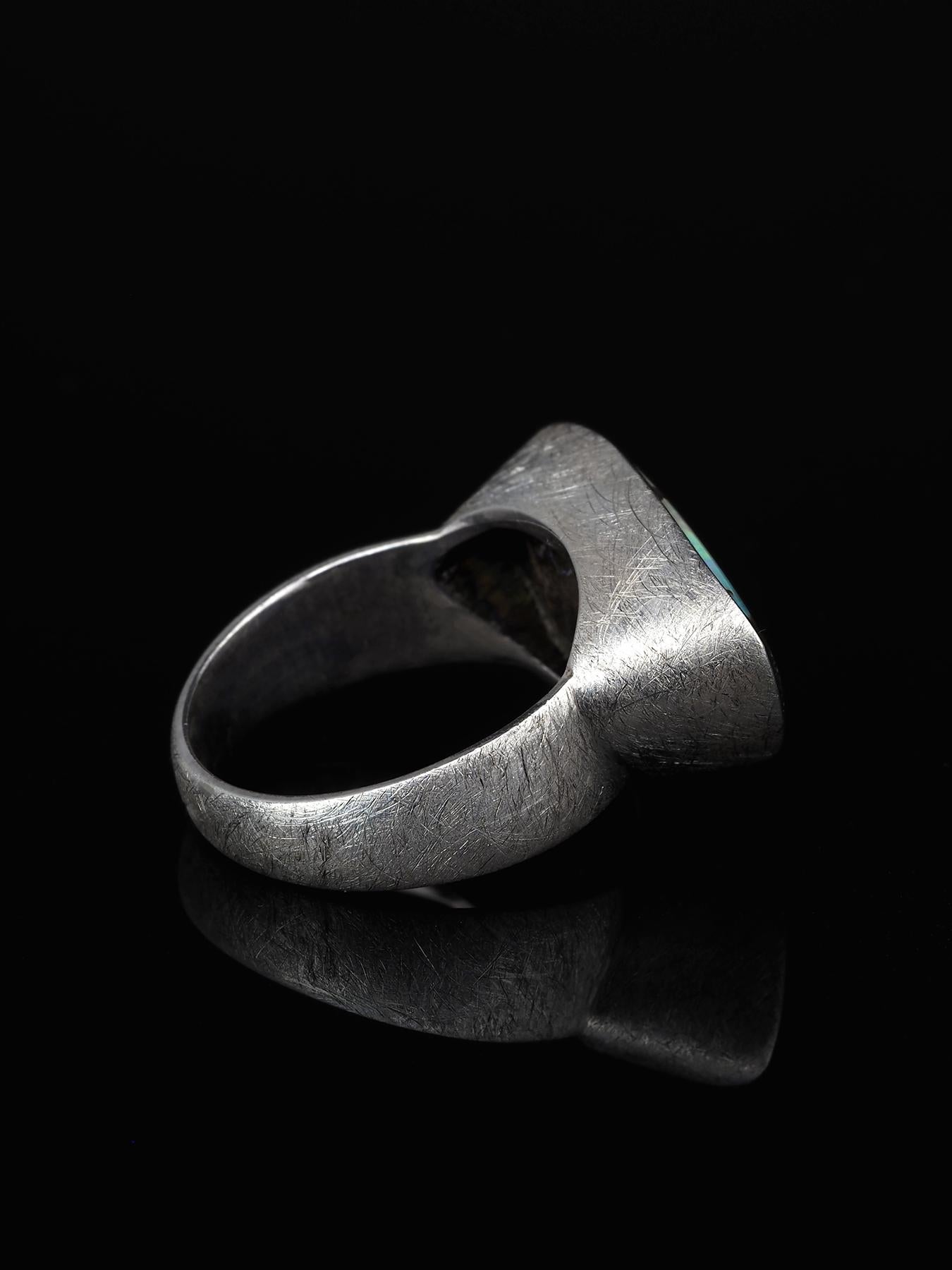 Bague triangulaire multicolore en argent, pierre précieuse naturelle australienne verte de mer Neuf - En vente à Berlin, DE