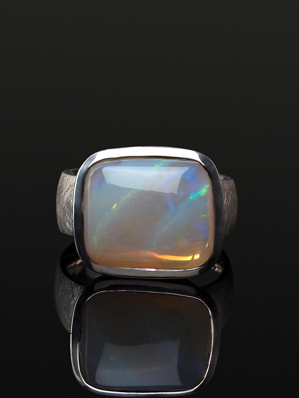 Anello Opale d'Argento Whiting Bianco Gemma Preziosa Australiana Gioielli Unisex in vendita 4