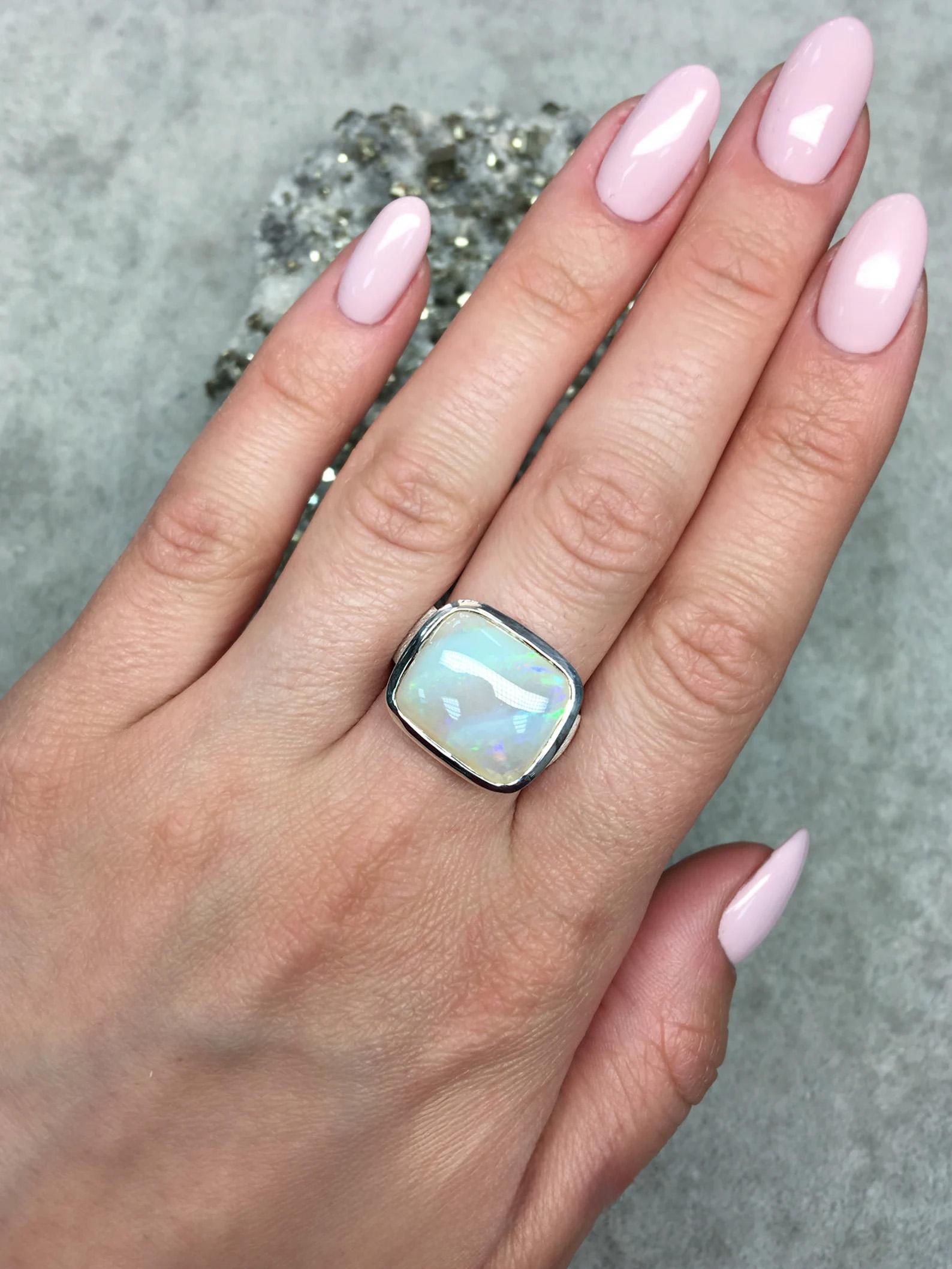 Artisan Opal Silver Scratching Ring White Australian Precious Gemstone Unisex Jewelry For Sale
