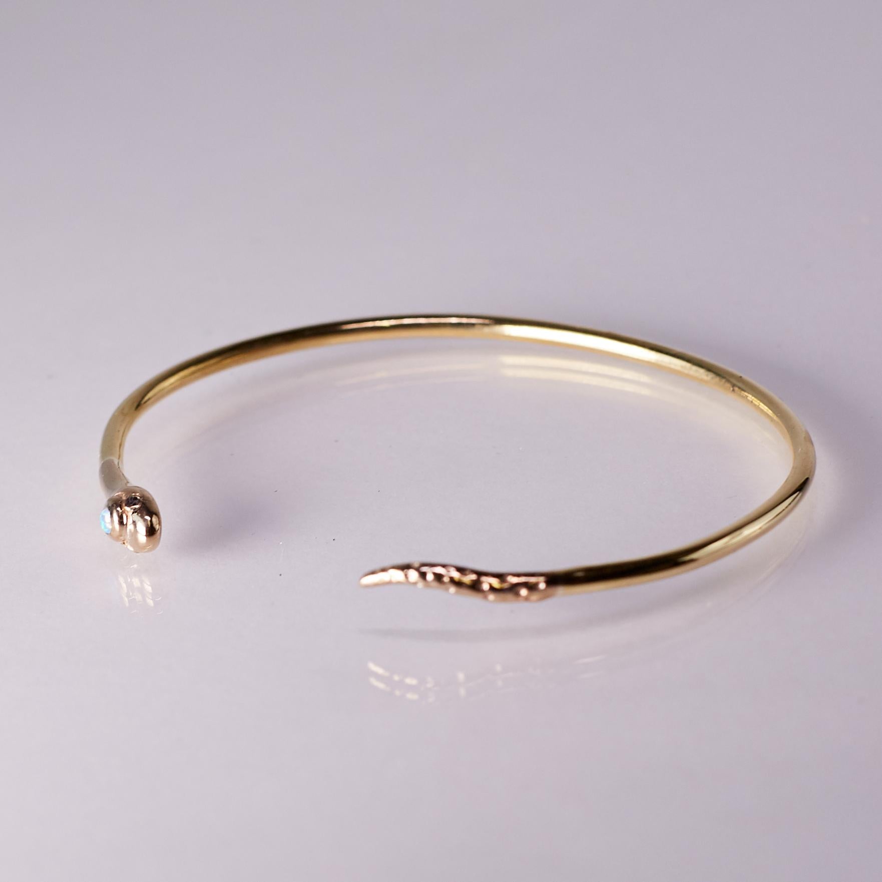 Opal Schlangenarmband Armreif im viktorianischen Stil Rubin Augen Bronze J Dauphin (Rundschliff)