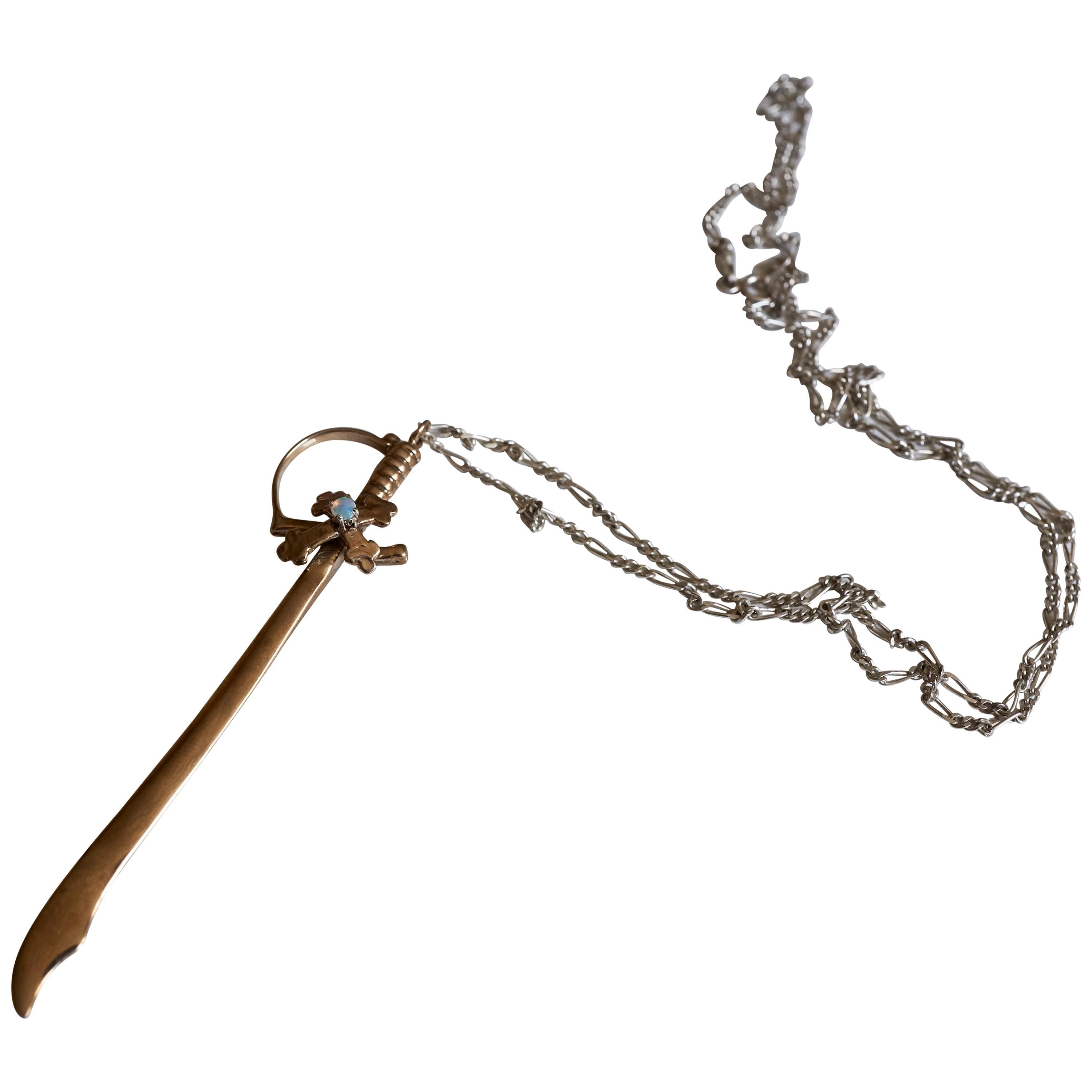 J Dauphin Collier à chaîne en argent avec épée en opale et bronze