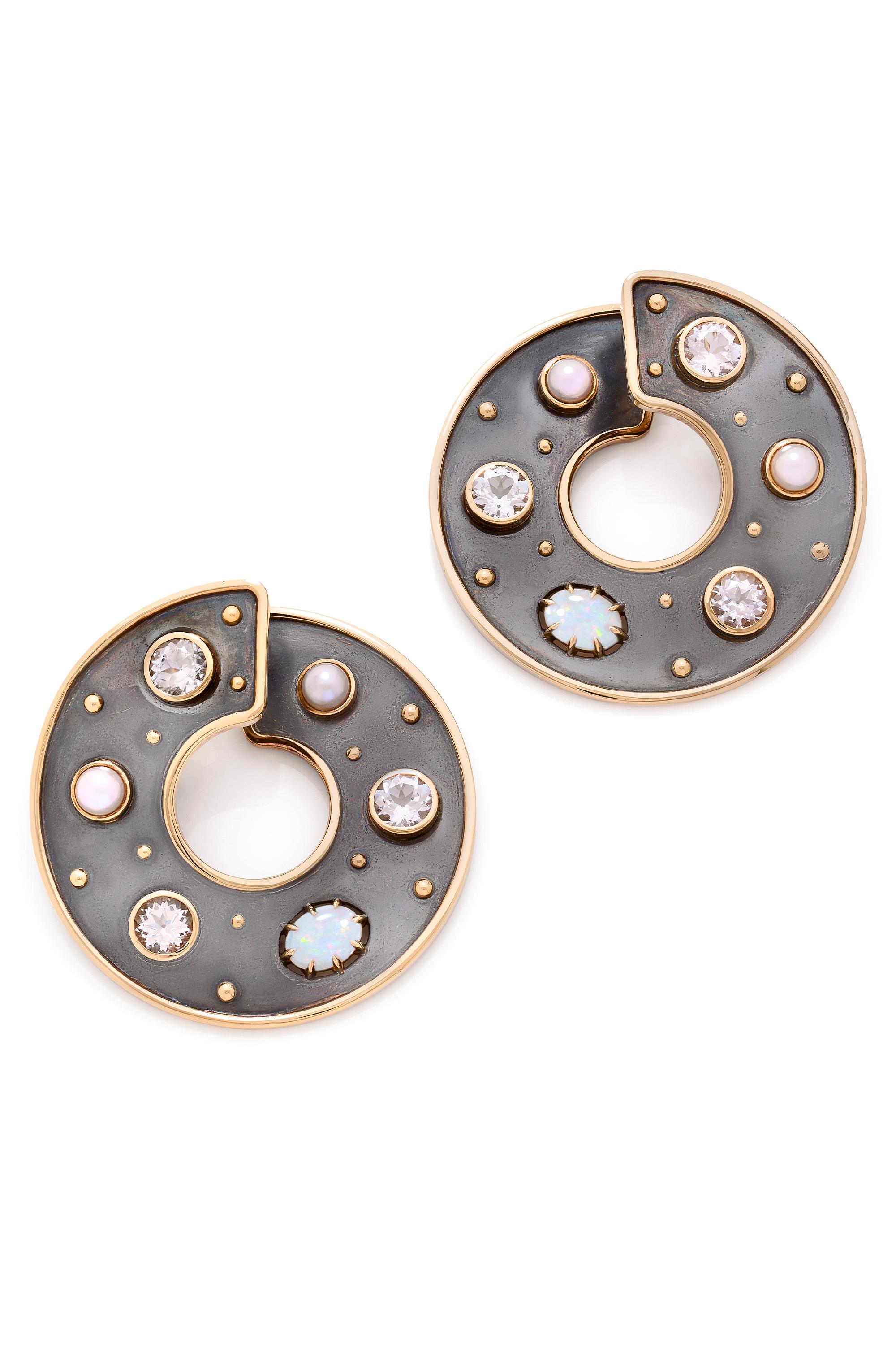 Yellow gold and distressed silver clip-on earrings, studded with Opals akoya pearls and white topazes.

Details:
Opal, Topaz and Akoya Pearls    
18k Yellow Gold: 23 g 
Distressed Silver: 23 g 
Made in France