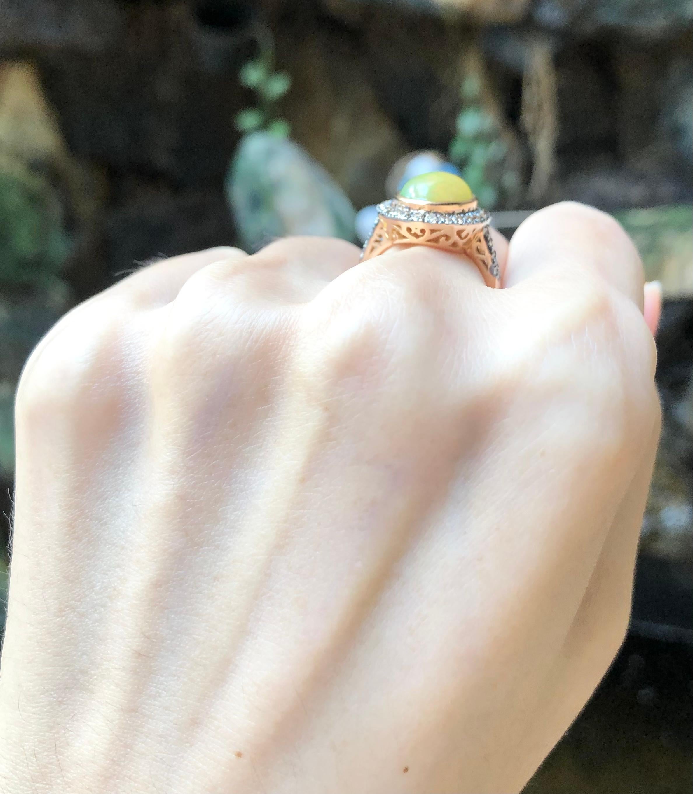 Opal mit braunem Diamantring in 18 Karat Roségold-Fassung im Zustand „Neu“ im Angebot in Bangkok, TH