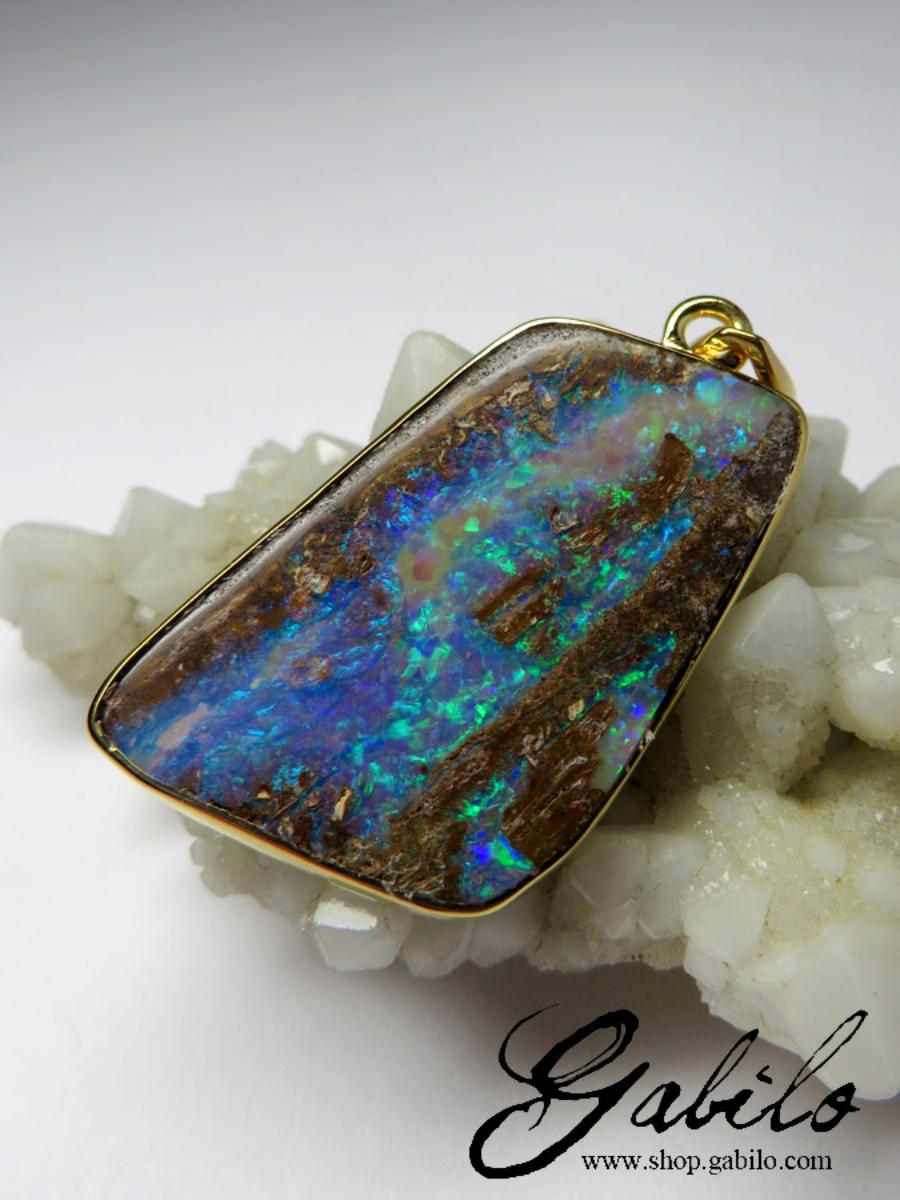 Opal Yellow Gold Pendant Bright Neon Blue Green Australian Gem Unisex Minimalism In New Condition In Berlin, DE