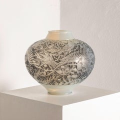 Opalescent Aras Vase No. 919 by René Lalique 1920s