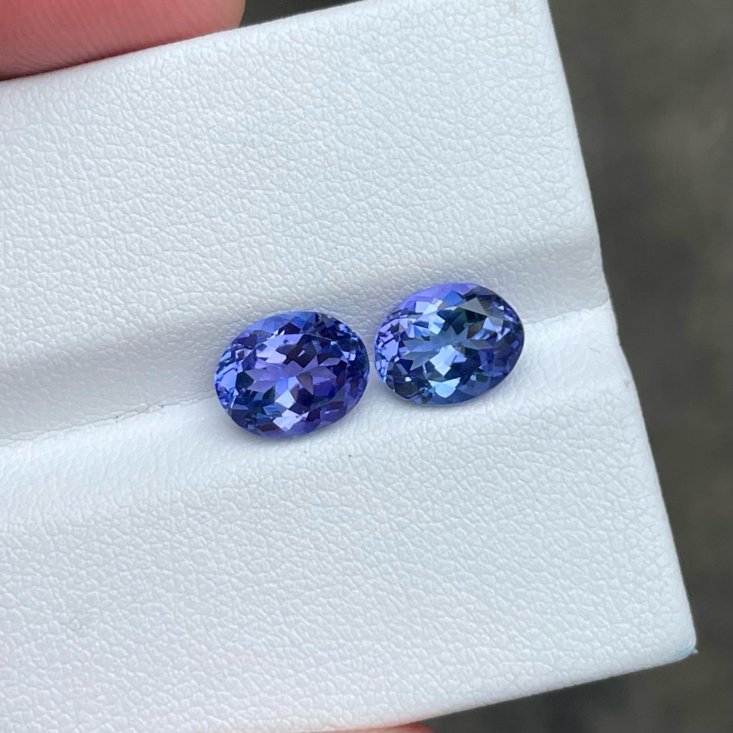 Weight 4.25 carats 
Dimensions 9 x 7 x 5 mm 
Treatment Heated 
Clarity Eye Clean 
Origin Tanzania 
Shape Oval 
Cut Fancy Oval 


Discover a captivating pair of natural Tanzanian gemstones with this exquisite Blue Tanzanite Stone Pair. Each stone