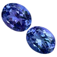 Paire de tanzanites bleues opalescentes de forme ovale de 4,25 carats, pierre précieuse tanzanite de Tanzanie