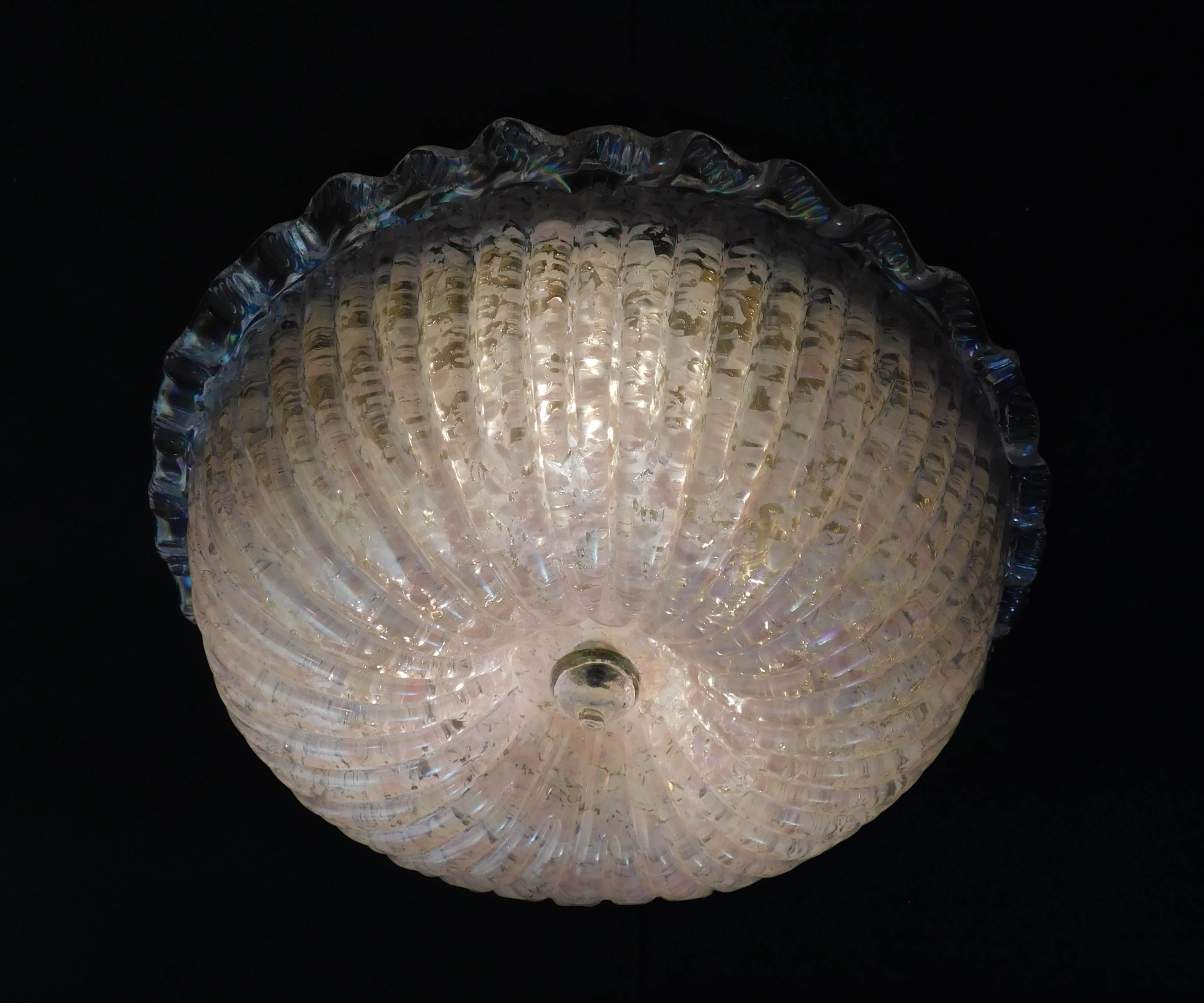 Opalescent Murano Flush Mount Bon état - En vente à Los Angeles, CA