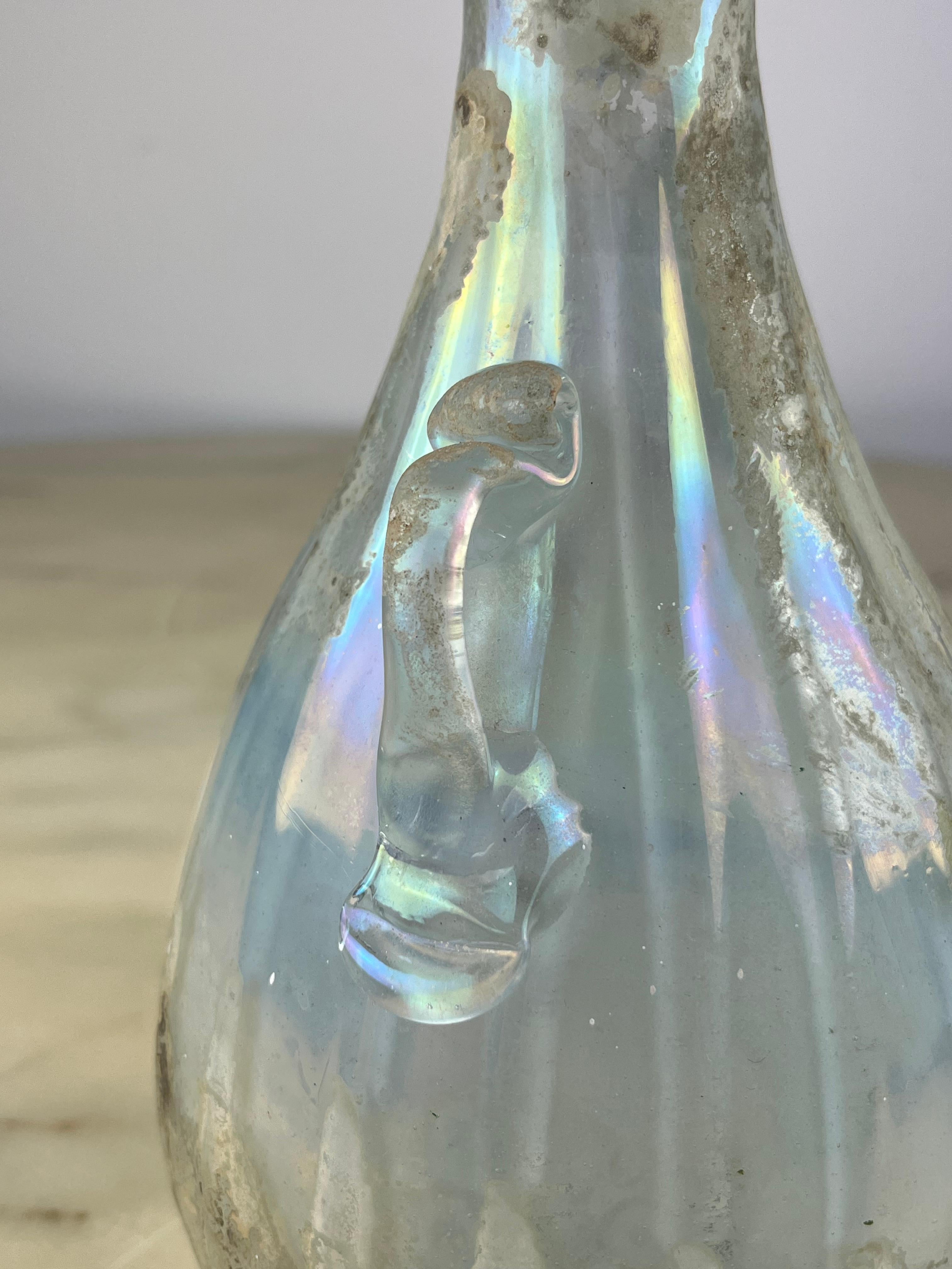 Mid-20th Century Mid-Century Opalescent Murano Glass Amphora attributed to Archimede Seguso 1940s For Sale