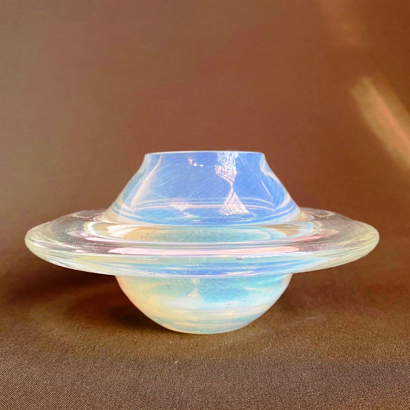 Italian Opalescent Murano Glass Saturn Shaped Planet Paperweight or Bowl, Italy 1960s For Sale