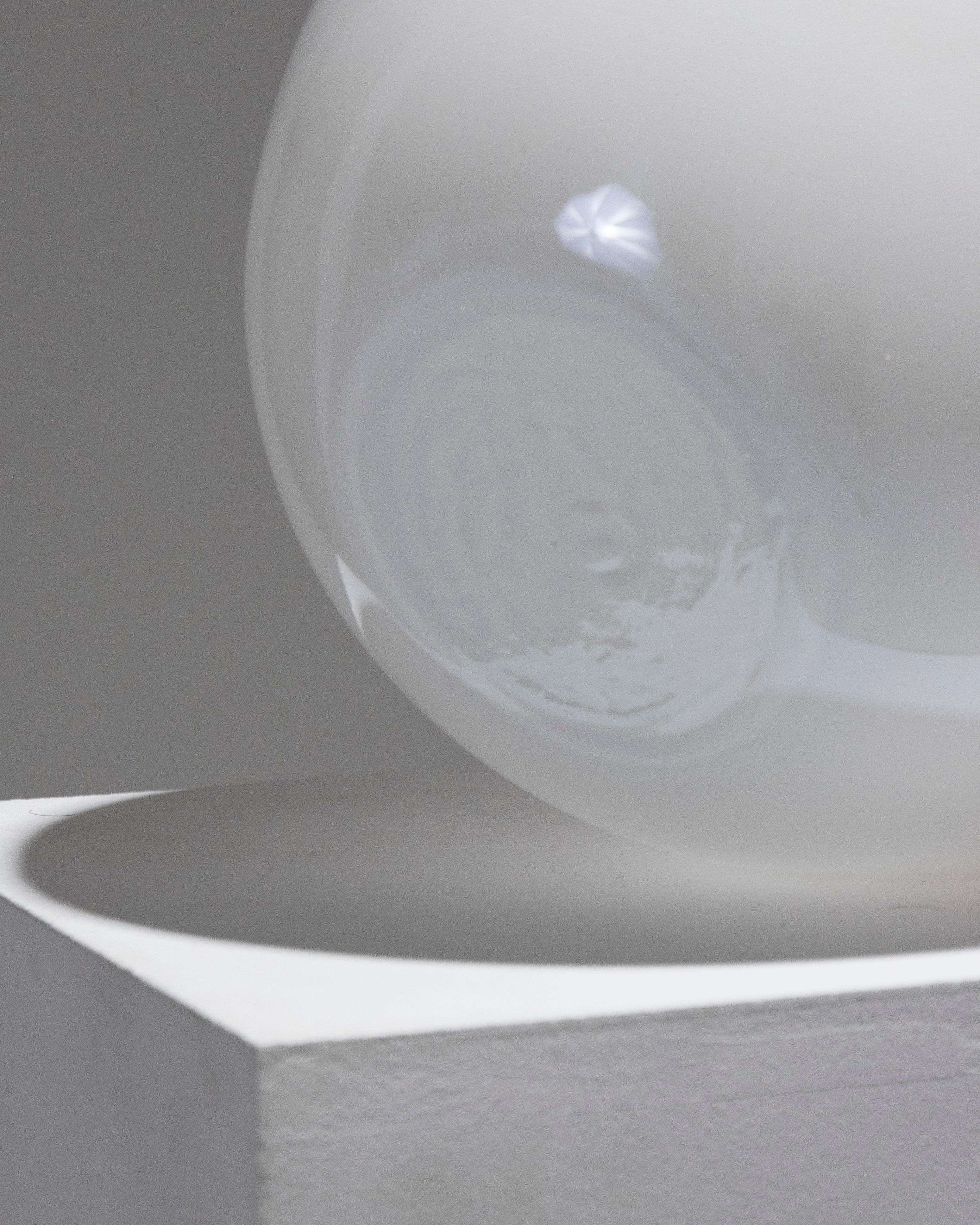 Opalescent White Glass Ball Vase, 1960s in vendita 1