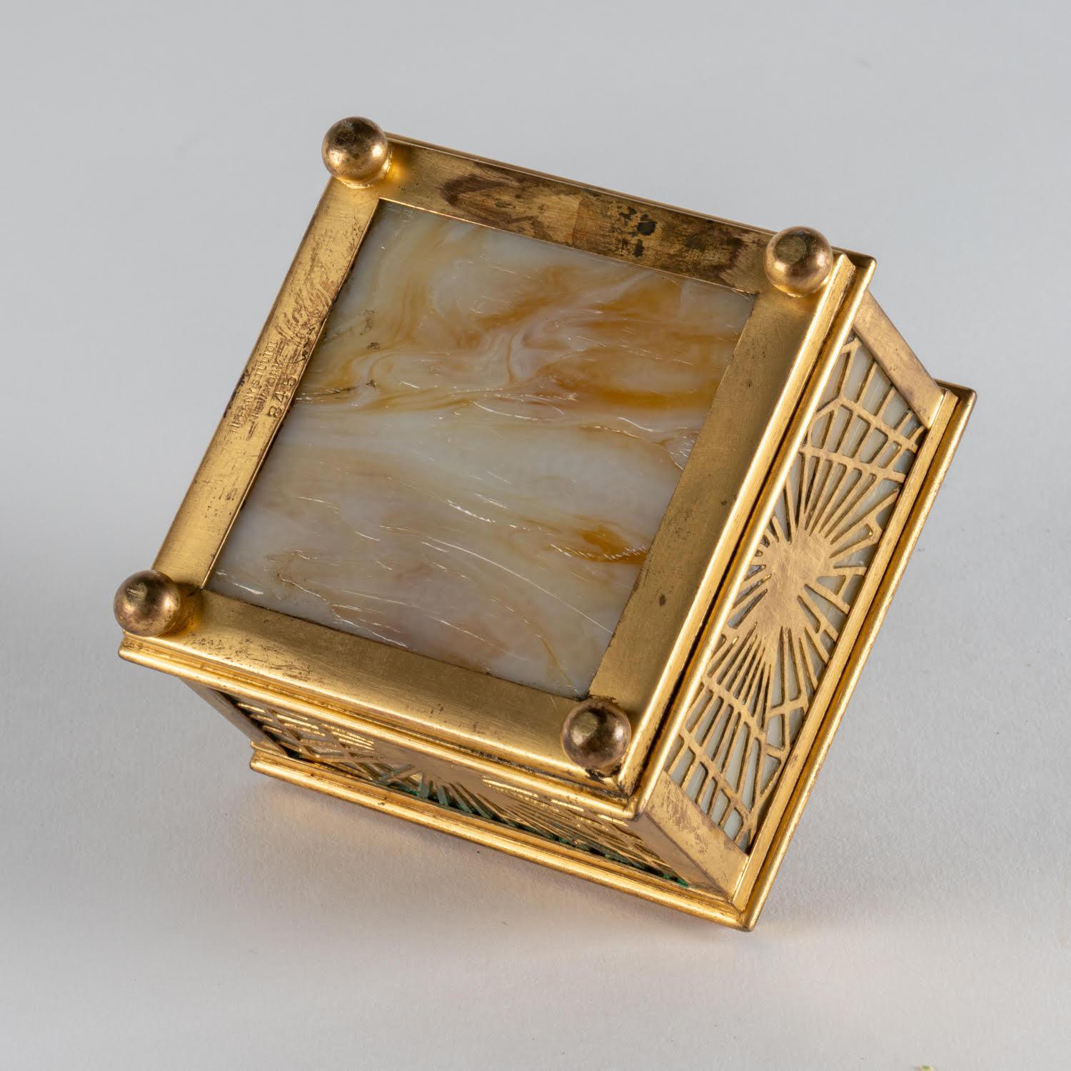 Opaline and Brass inkwell by Tiffany Studio, Early 20th Century. For Sale 3