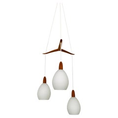 Opaline Cascading Lamp