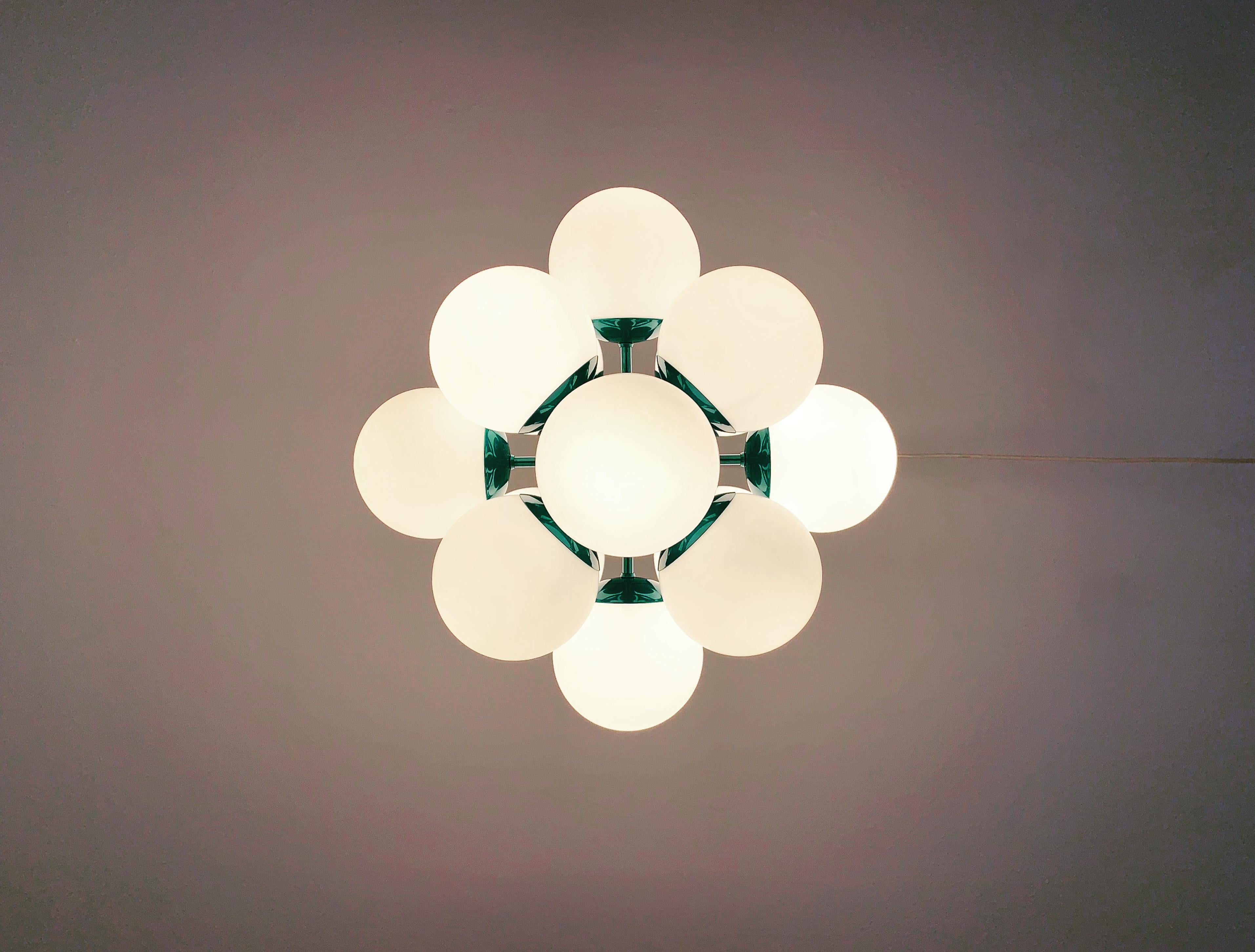 Lustre en opaline Kaiser Leuchten en vente 3