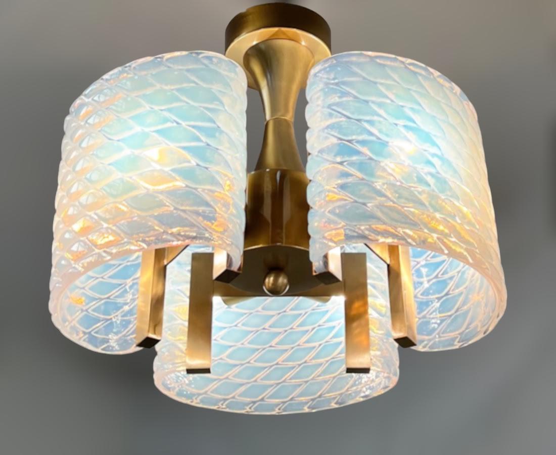 Lampadario Opaline Diamante di Fabio Ltd in vendita 4