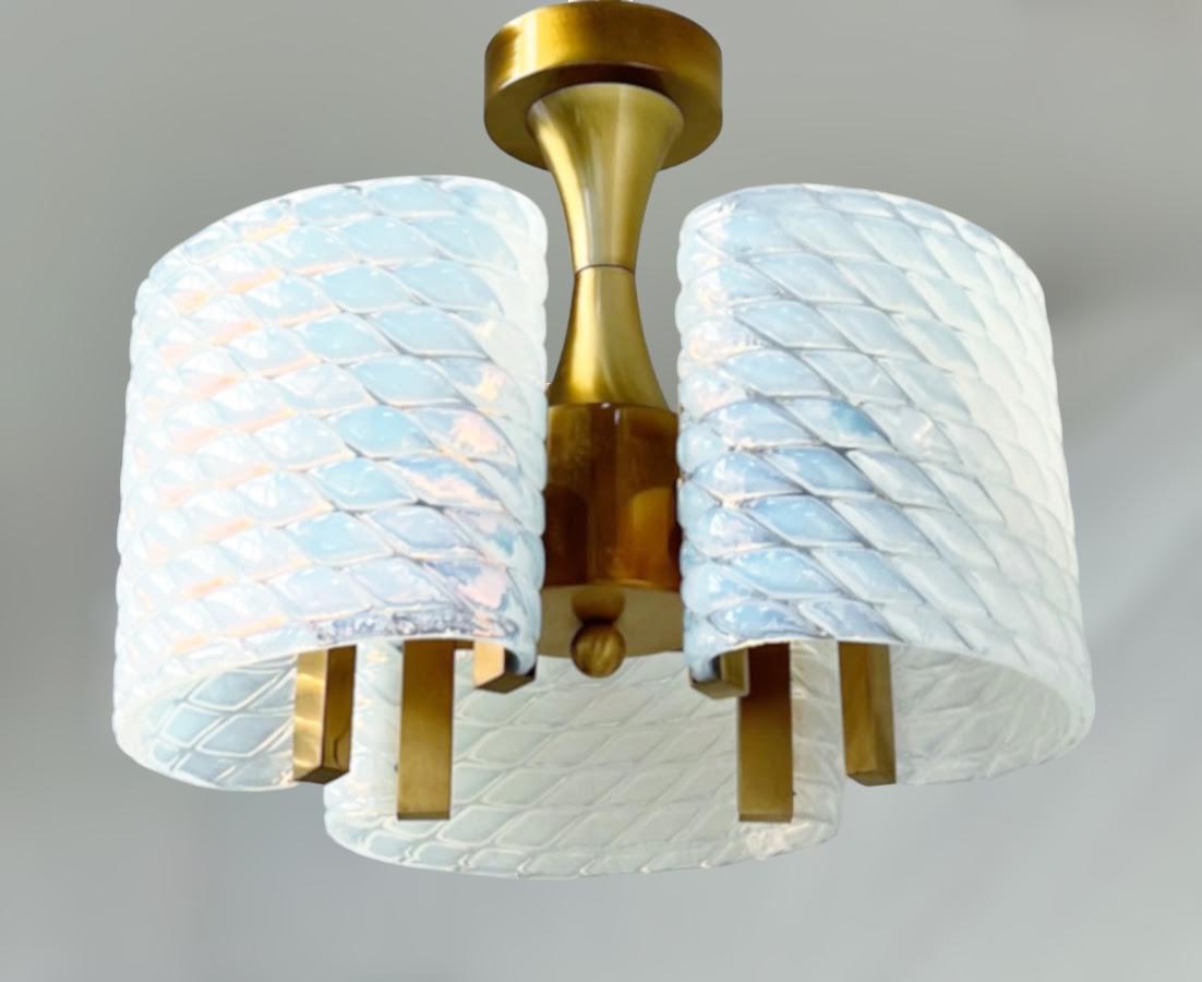 Italiano Lampadario Opaline Diamante di Fabio Ltd in vendita