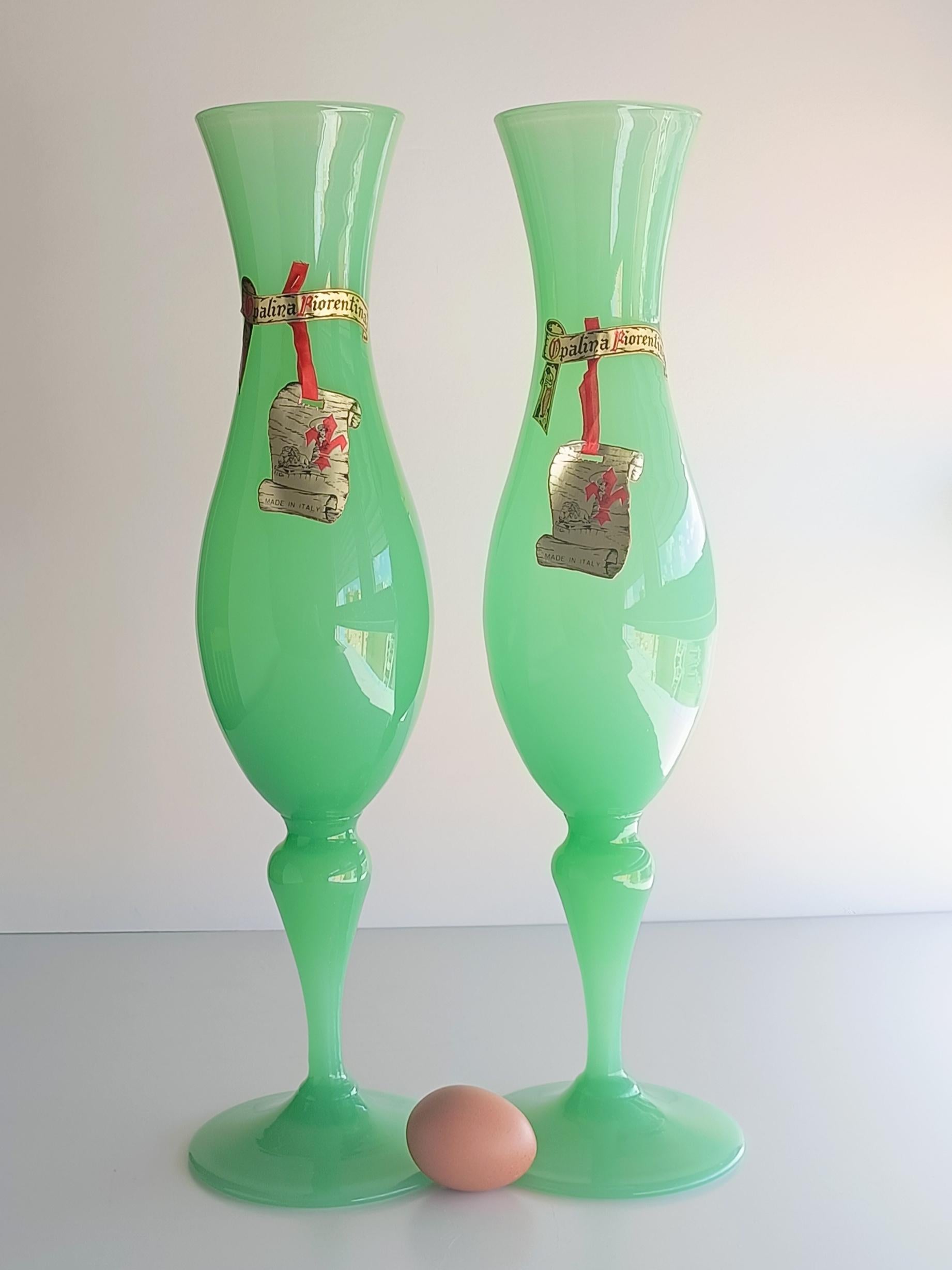 French Style Opaline Florence Glass Labeled Pair of Mid Century Vases, 1960s For Sale 2