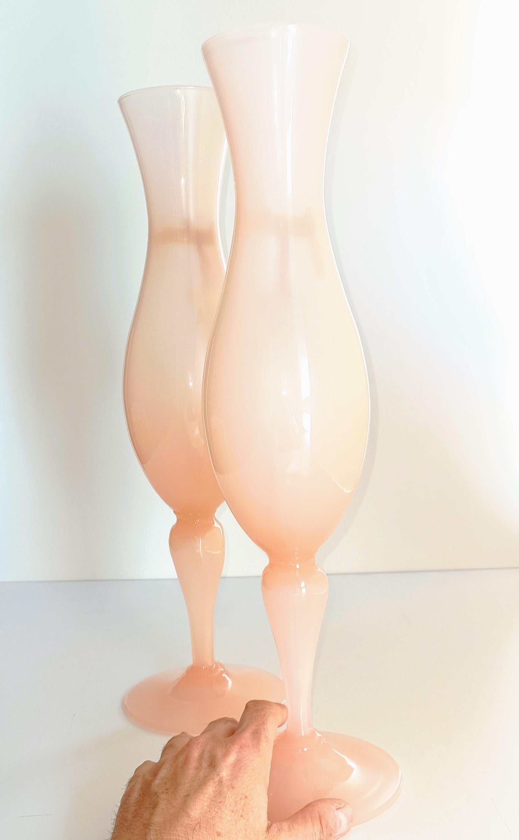 Hand-Crafted French Style Opaline Florence Glass Pair of Mid Century Cup-Vases, 1950s For Sale