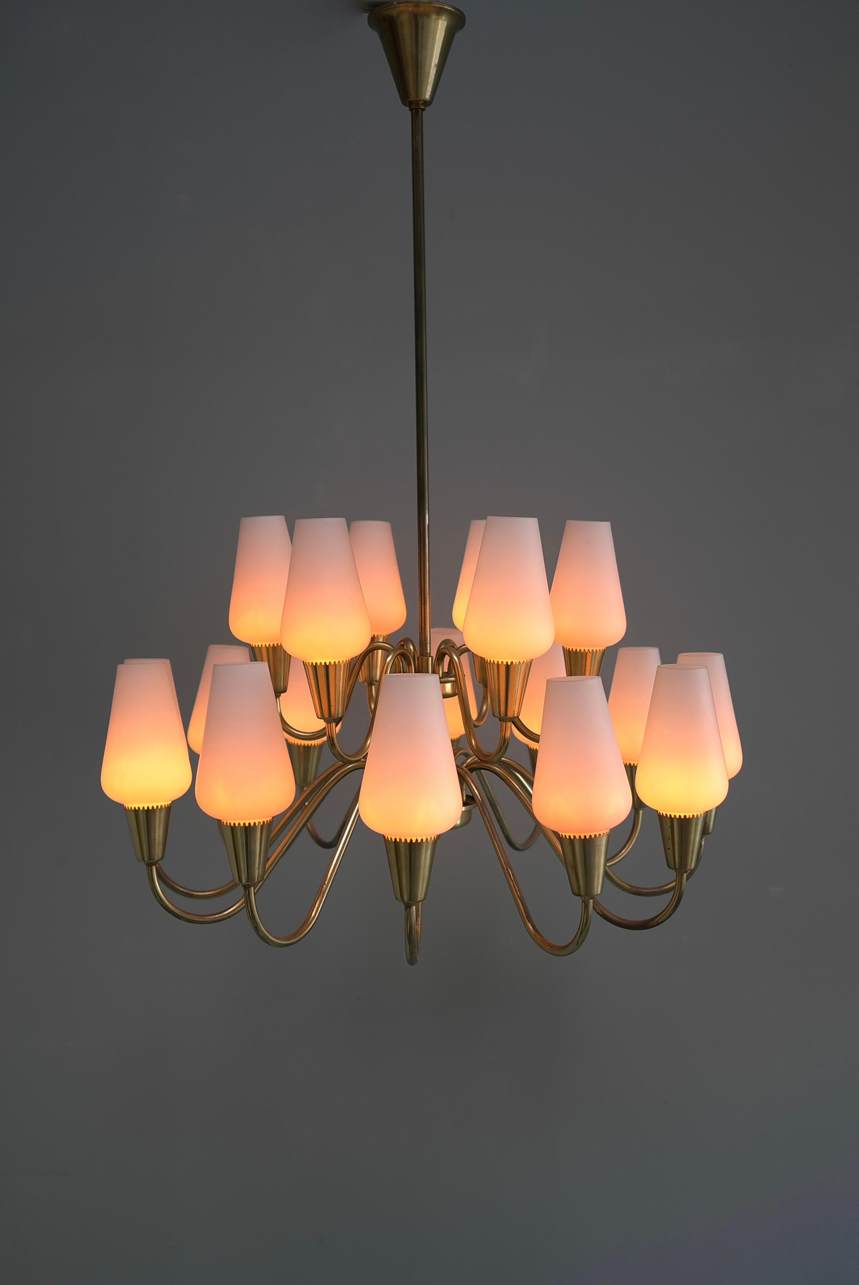 Opaline Glass and Brass Chandelier by Bent Karlby for Lyfa, Denmark 1960s In Good Condition For Sale In Den Haag, NL
